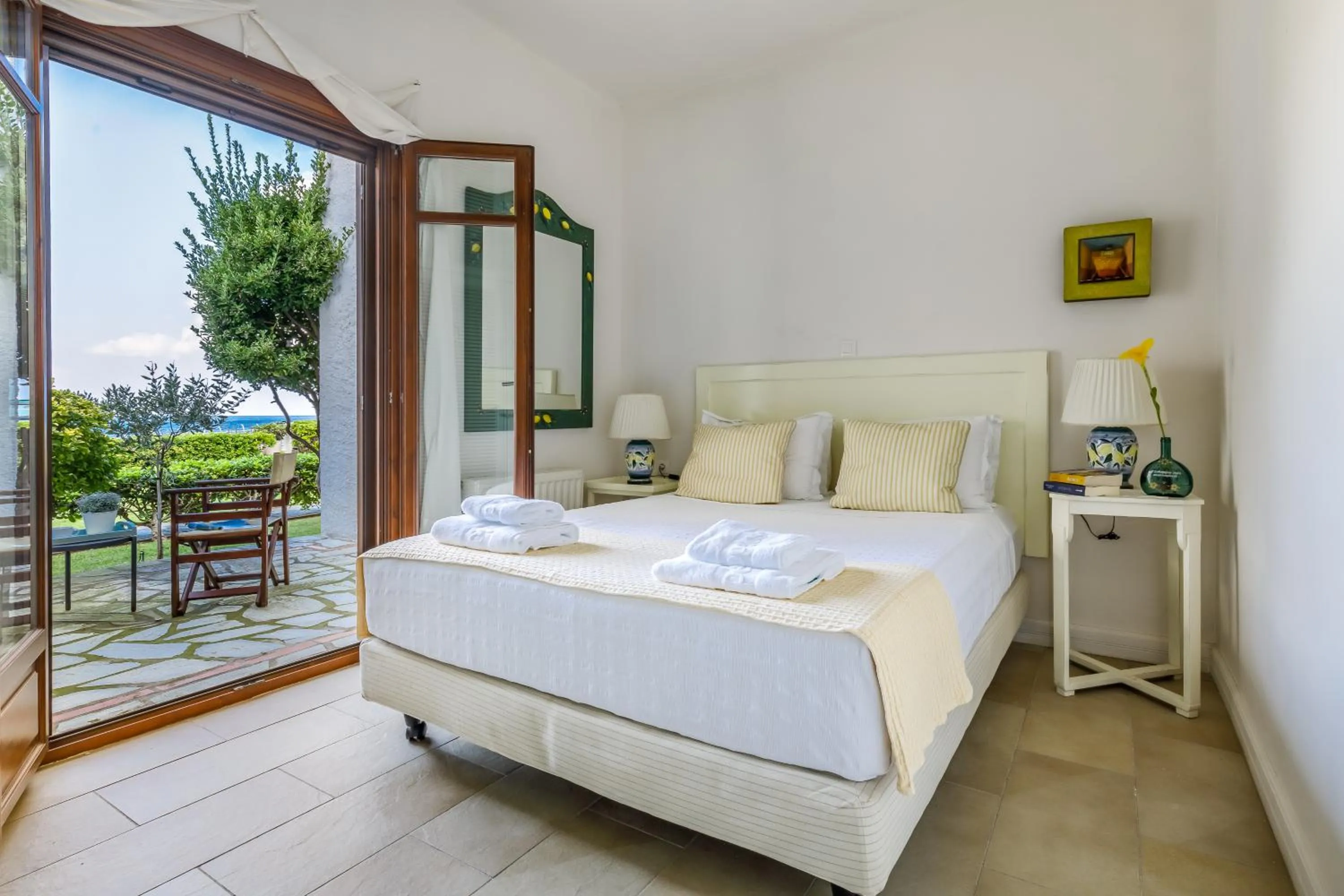 Bedroom, Bed in Skopelos Village Hotel