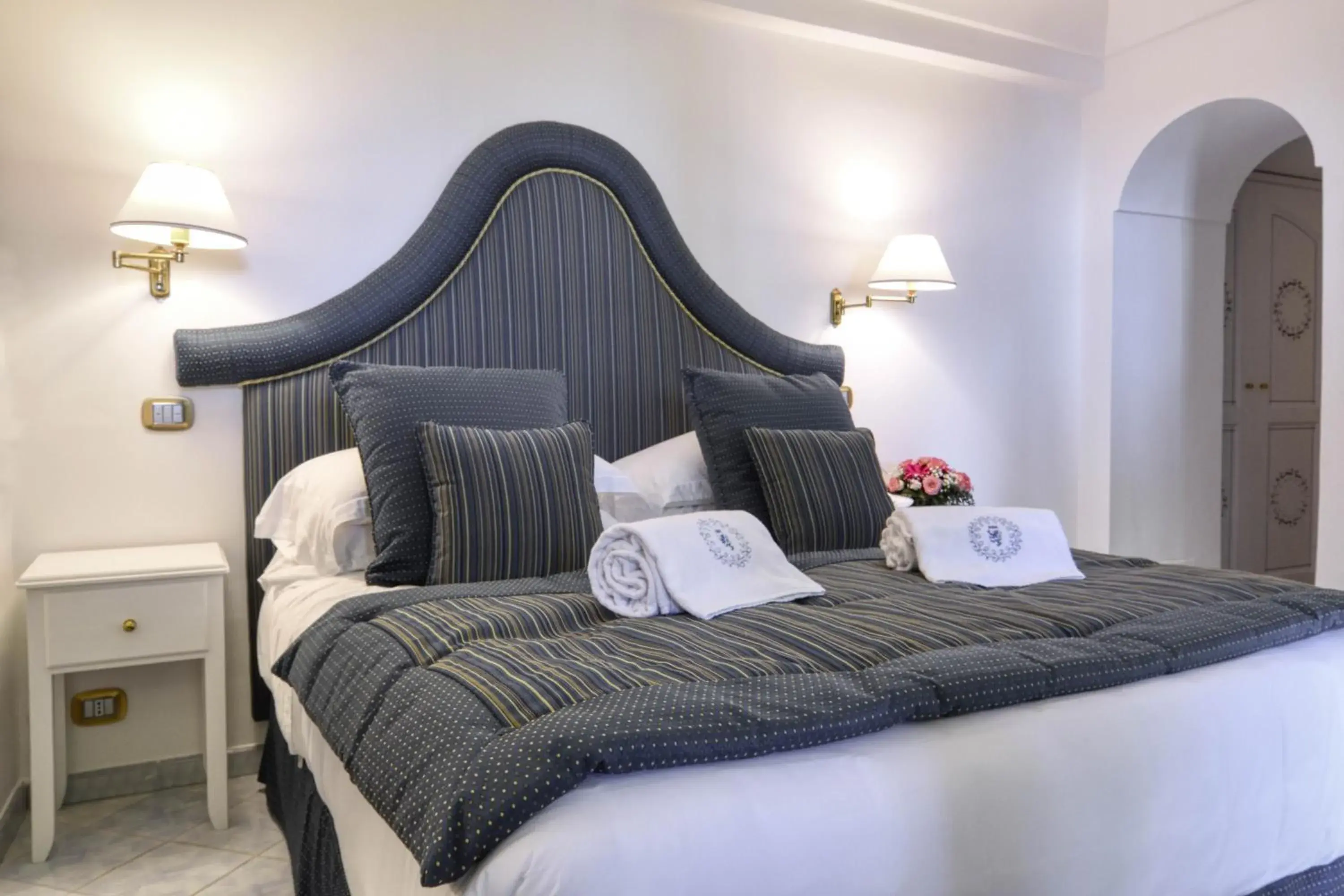 Bed in Palazzo Confalone