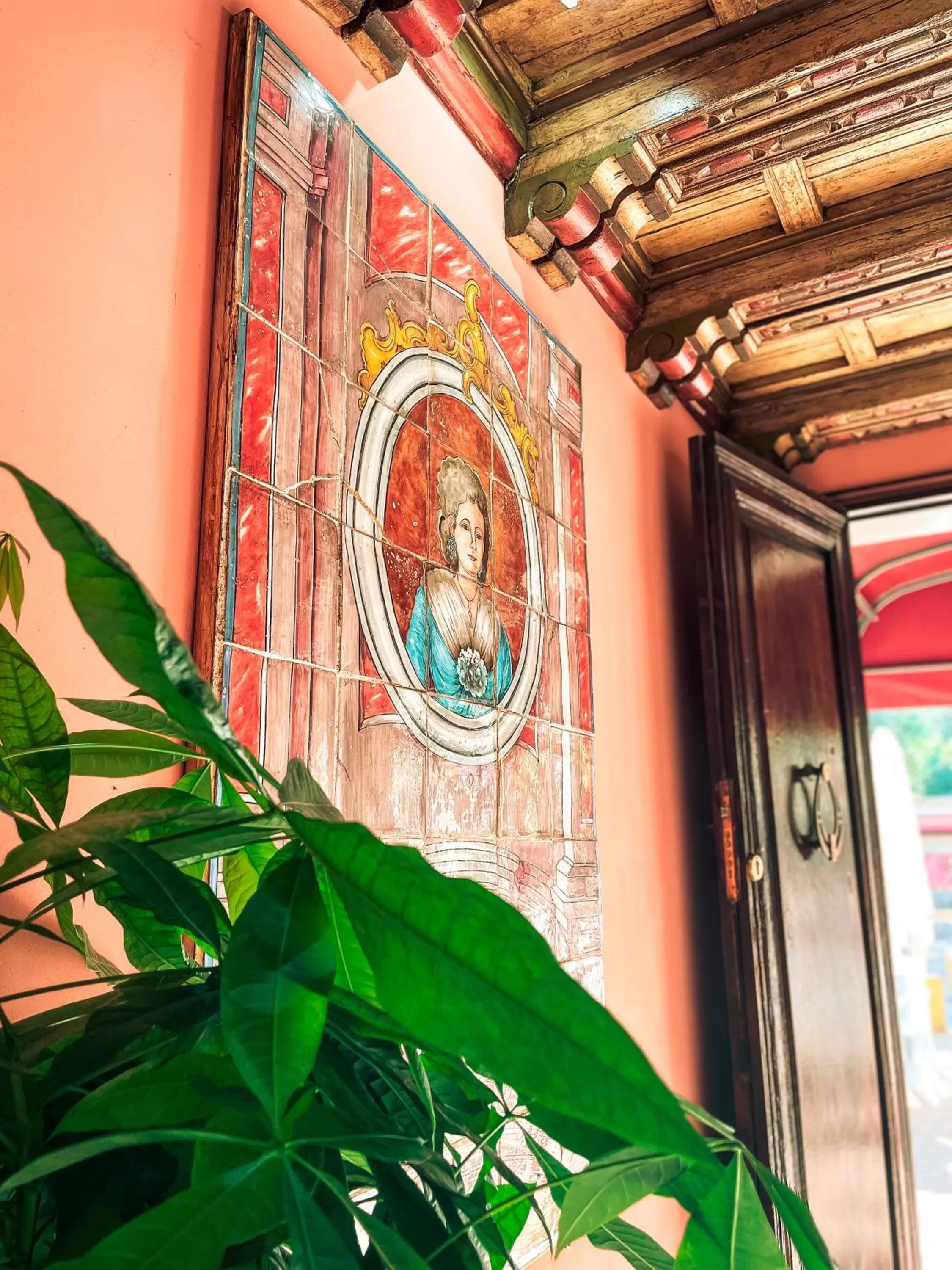 Lobby or reception in Sacristia de Santa Ana