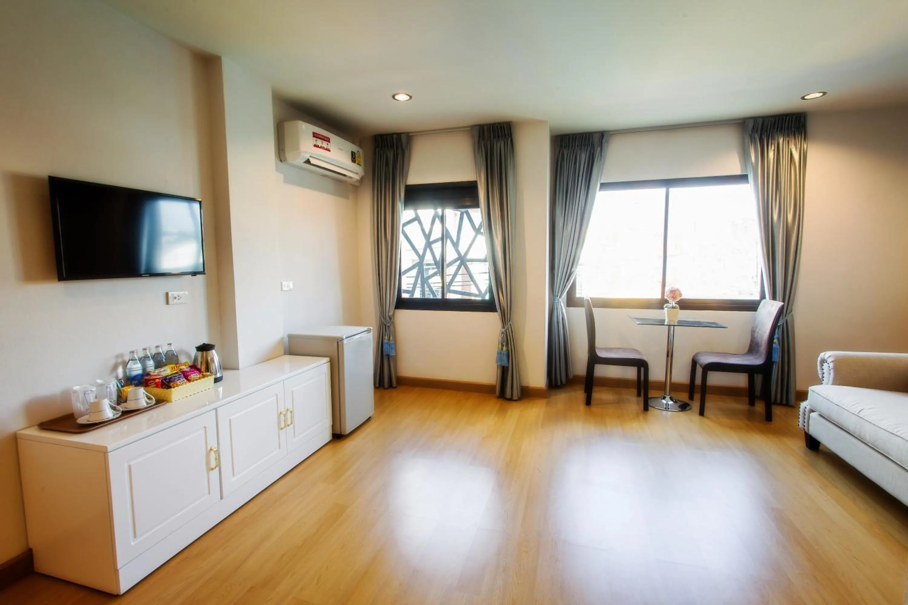 TV and multimedia, Bed in Klongrien Boutique Hotel