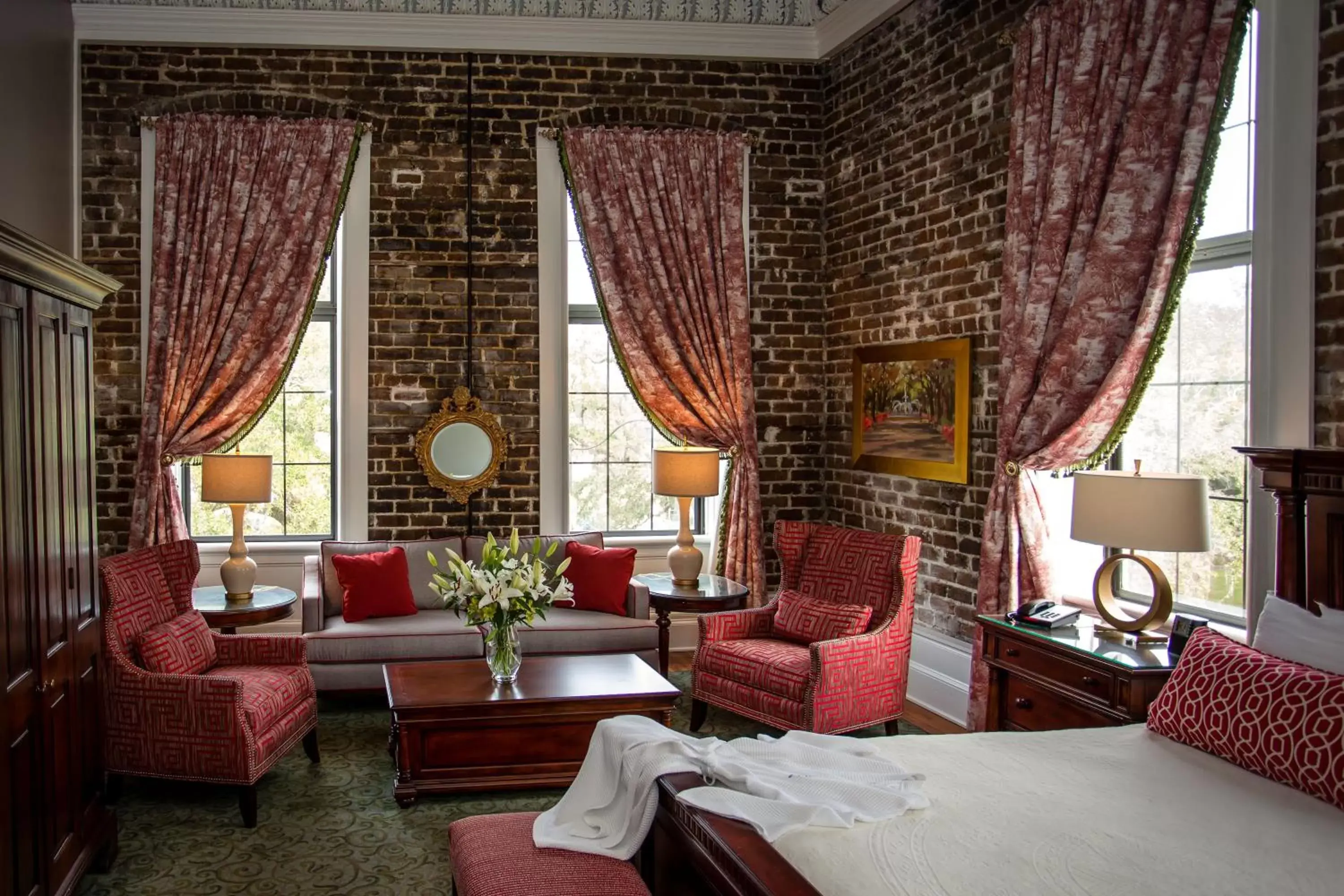 Superior King Room in East Bay Inn, Historic Inns of Savannah Collection