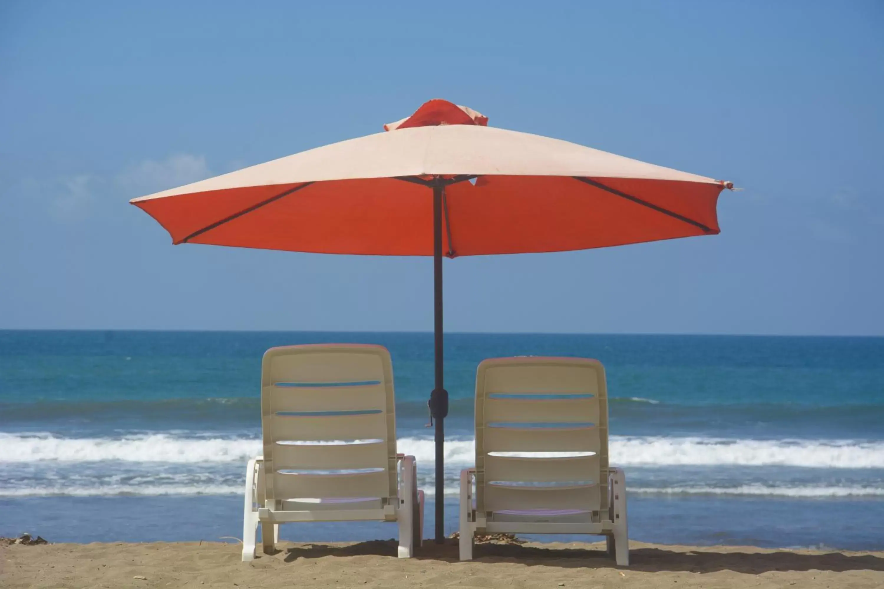 Beach in Balcon del Mar Beach Front Hotel