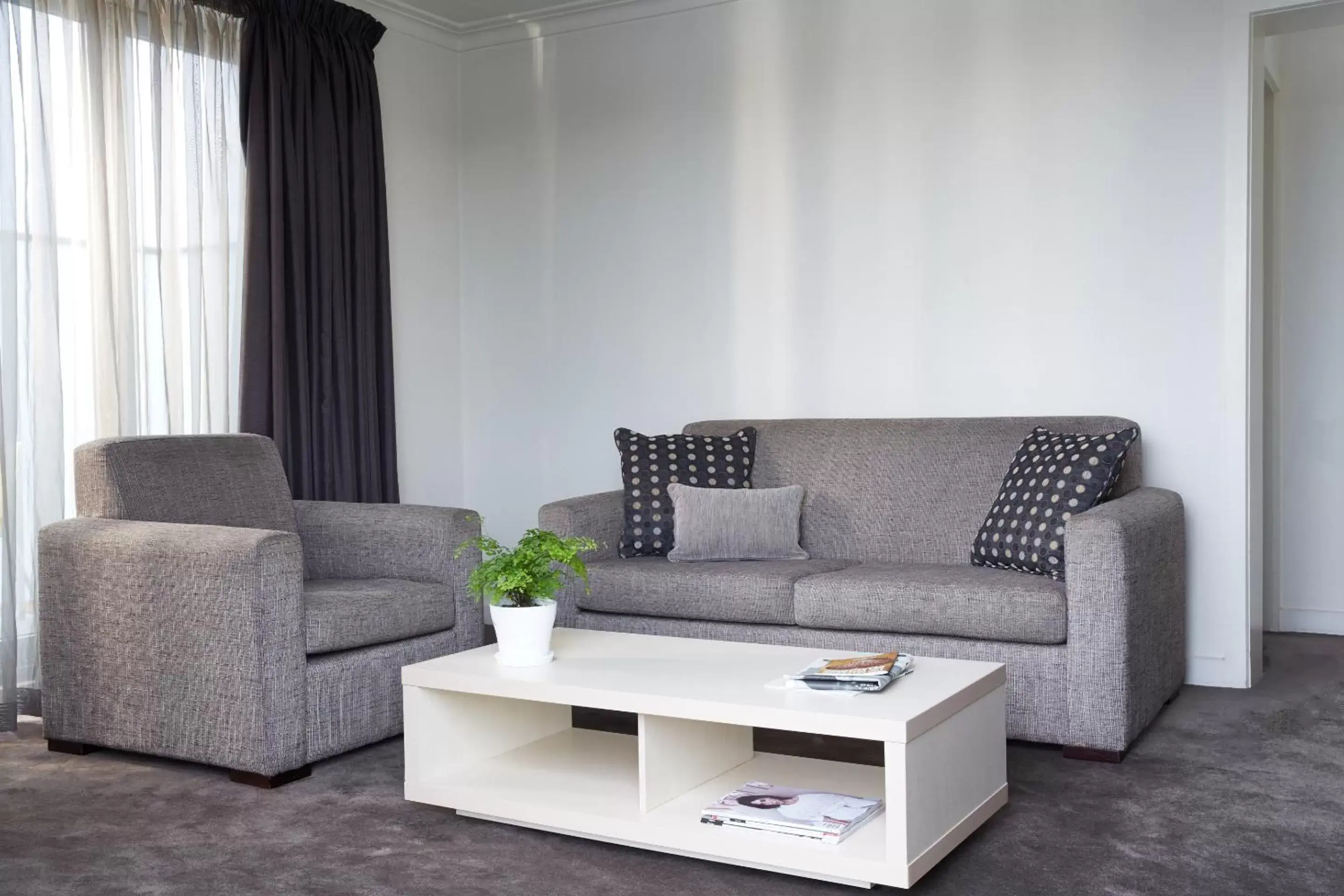 Living room, Lobby/Reception in Cosmopolitan Hotel Melbourne