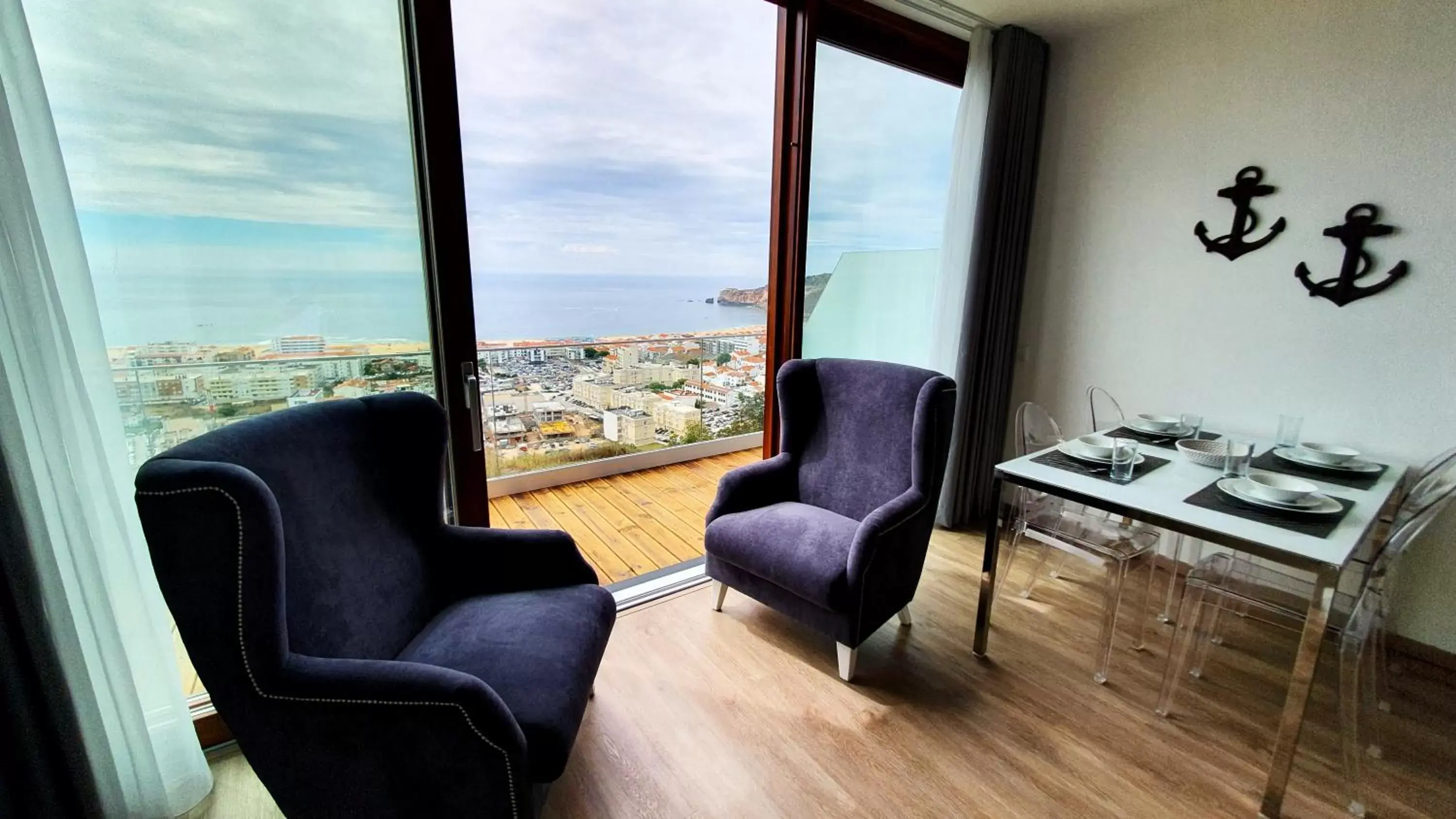 Seating Area in Miramar Hotel Spa & Apartments