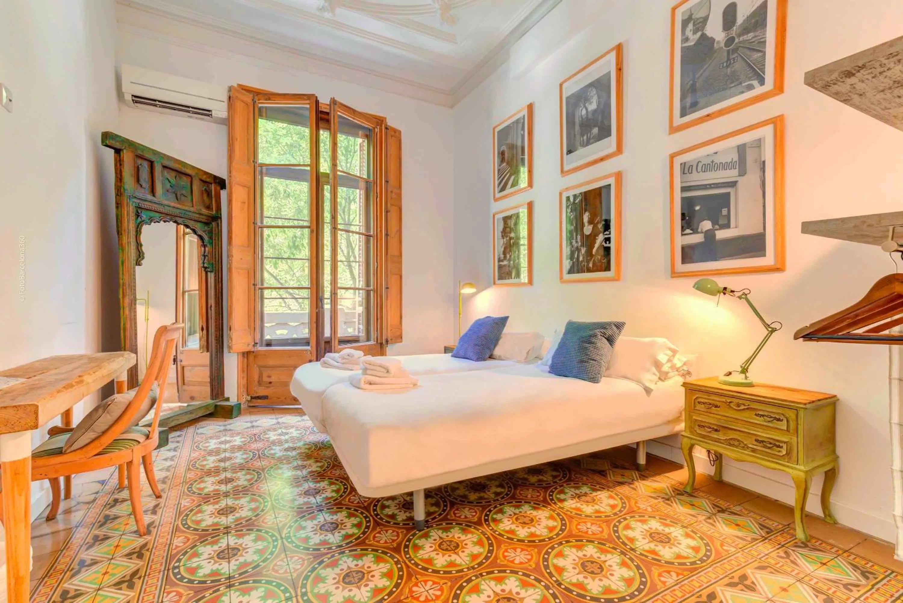 Bedroom, Bed in Factory Suites Barcelona