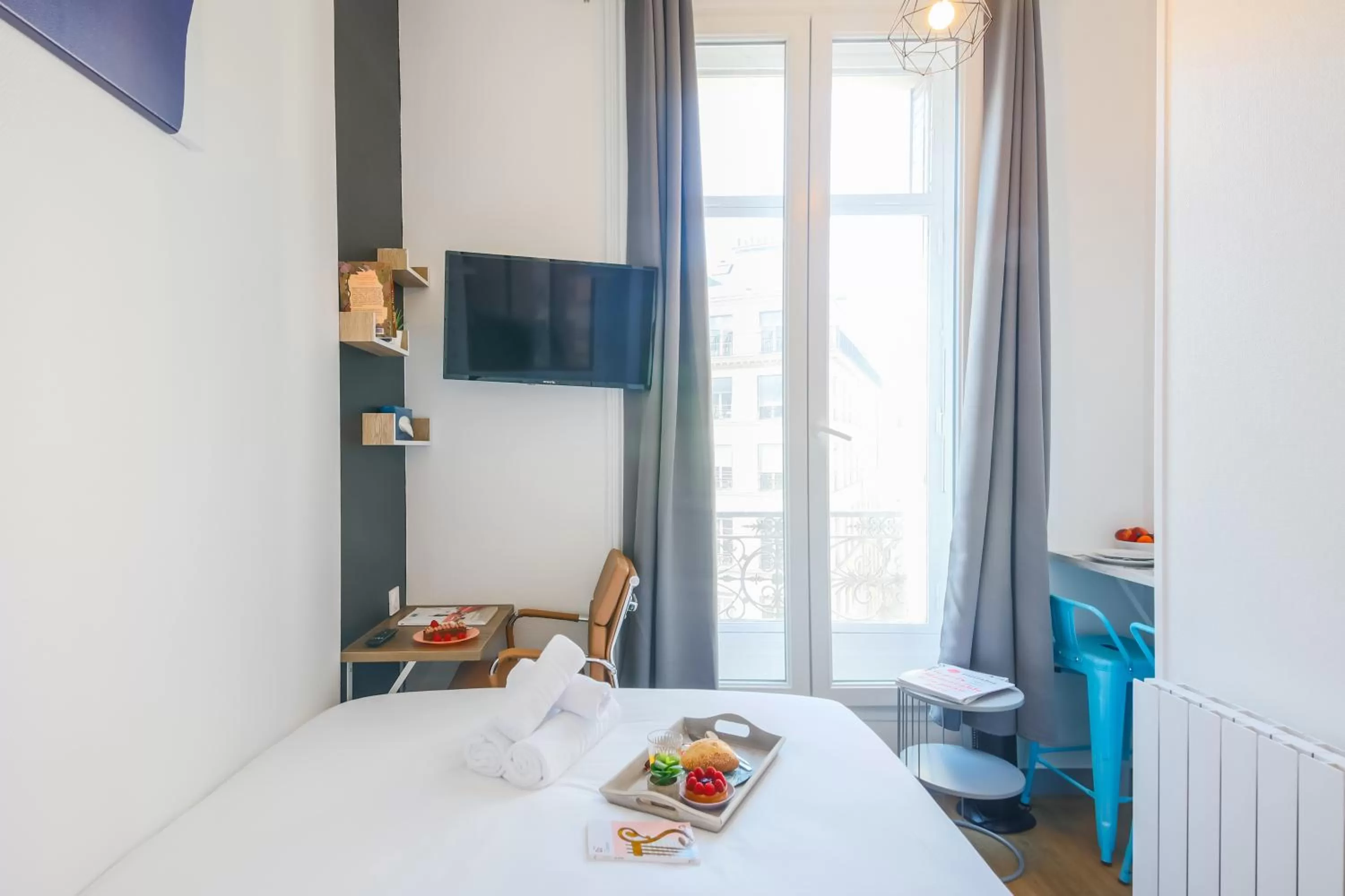 Breakfast, Bed in WS Haussmann - La Fayette