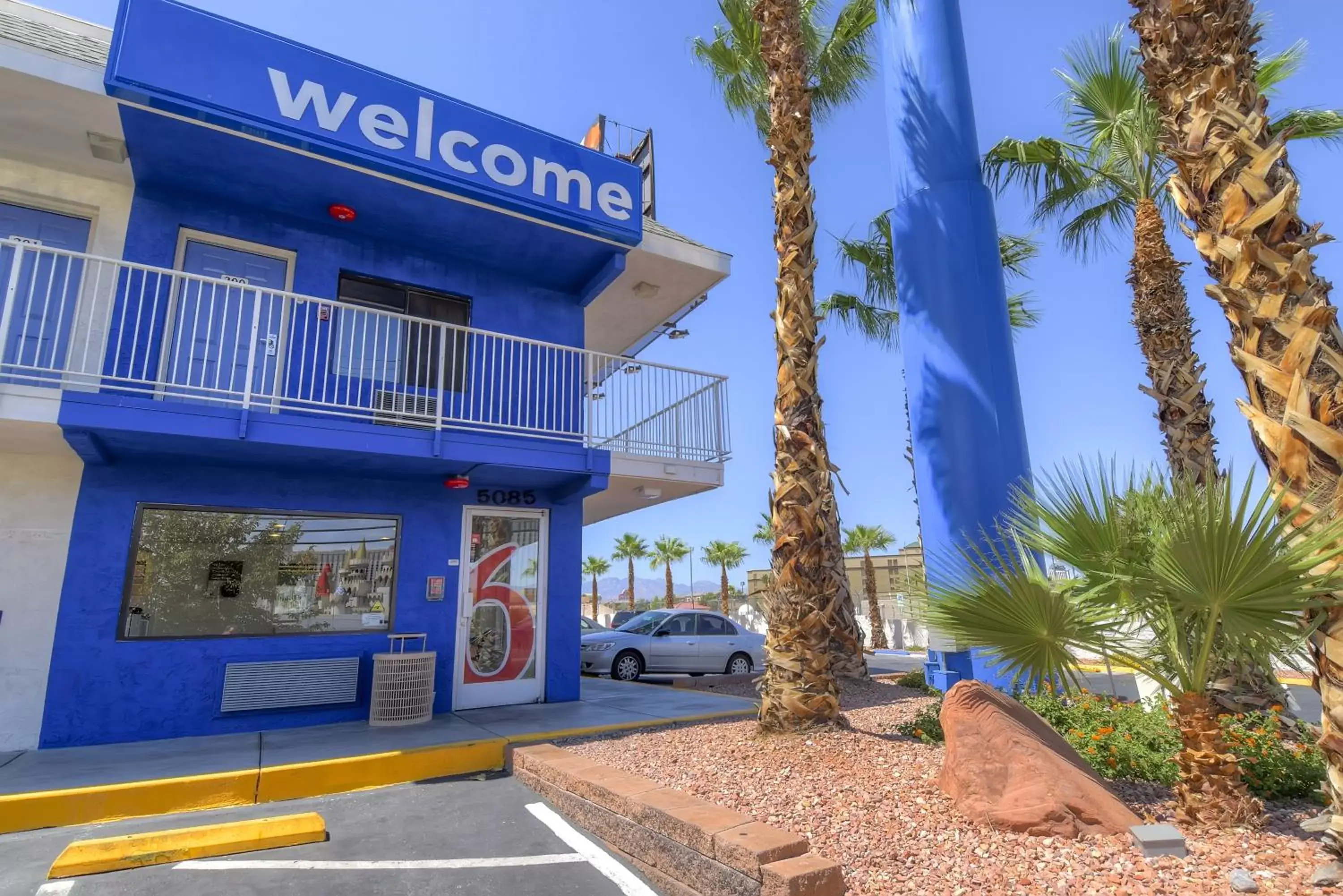 Facade/Entrance in Motel 6-Las Vegas, NV - I-15 Stadium