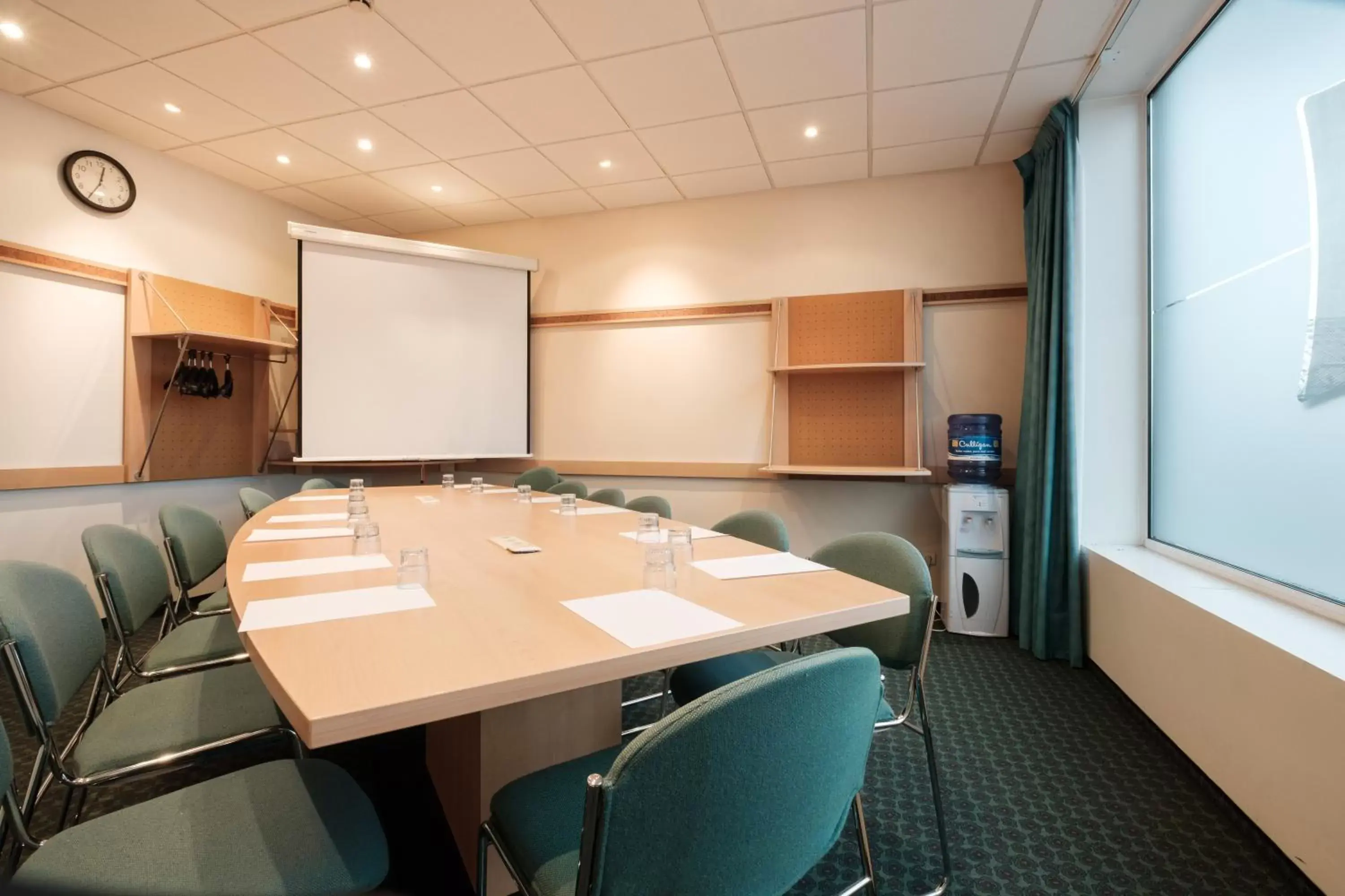 Meeting/conference room in ibis Mons Centre Gare
