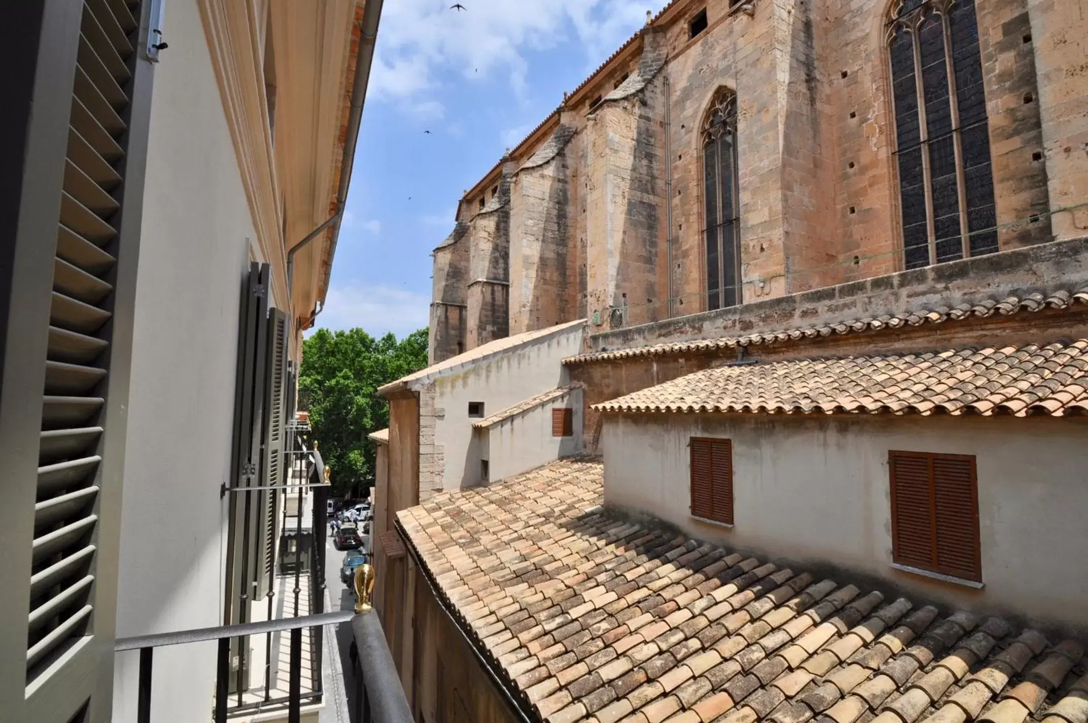 Landmark view, Balcony/Terrace in Hotel Basilica