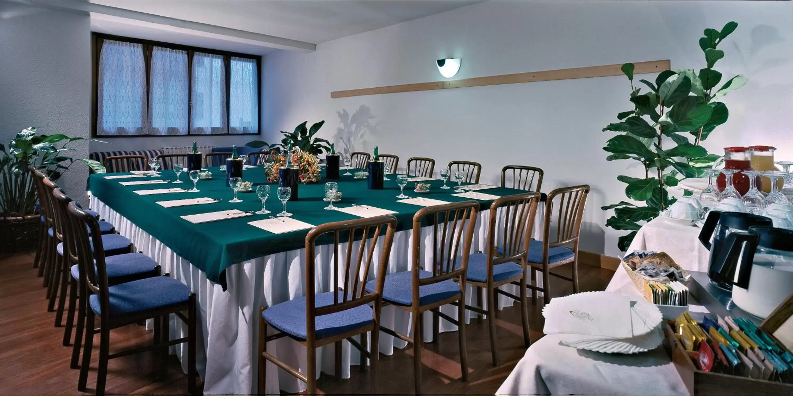 Meeting/conference room in Hotel Les Jumeaux Courmayeur
