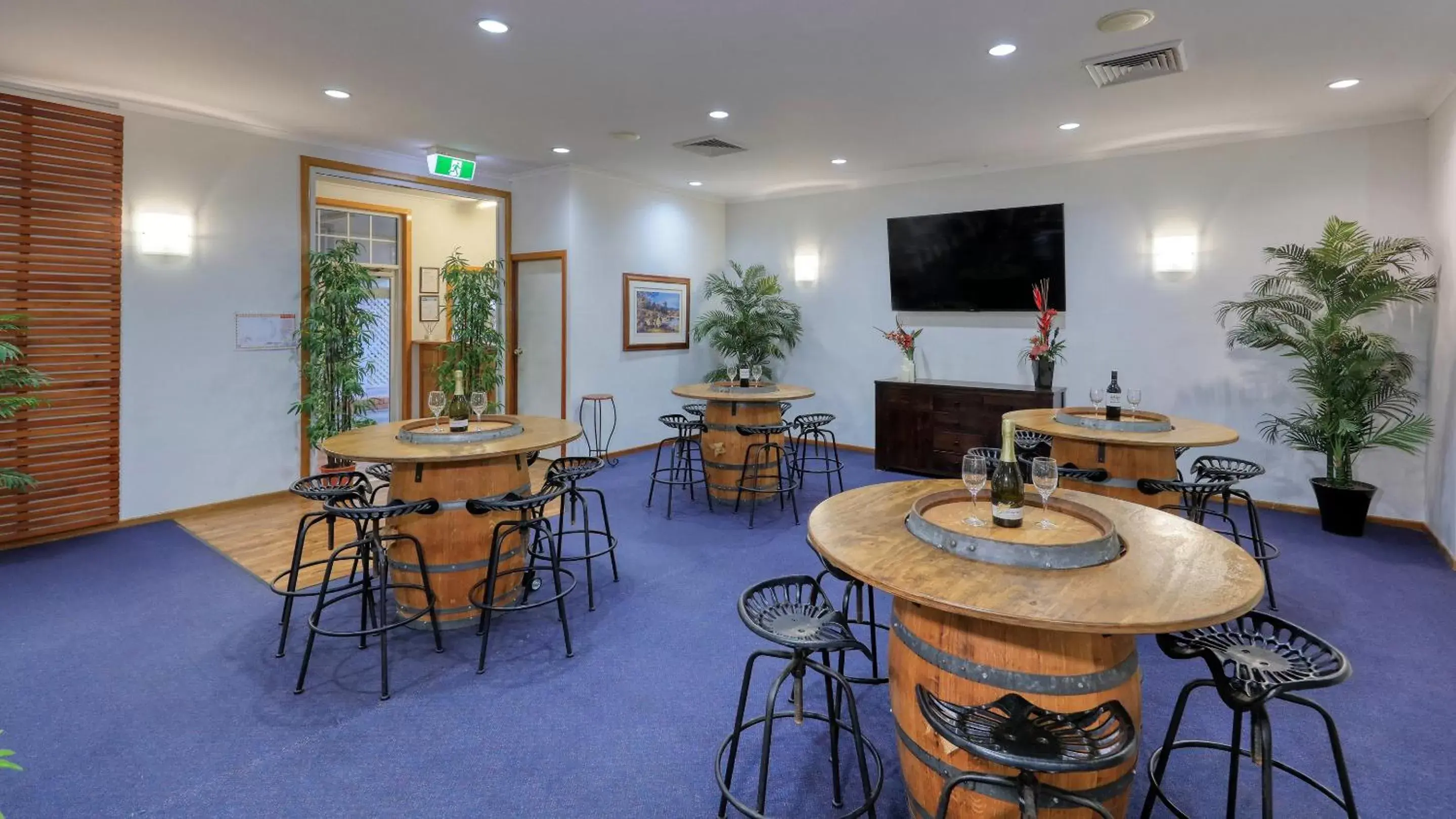 Lounge or bar, Restaurant/Places to Eat in Chinchilla Great Western Motor Inn