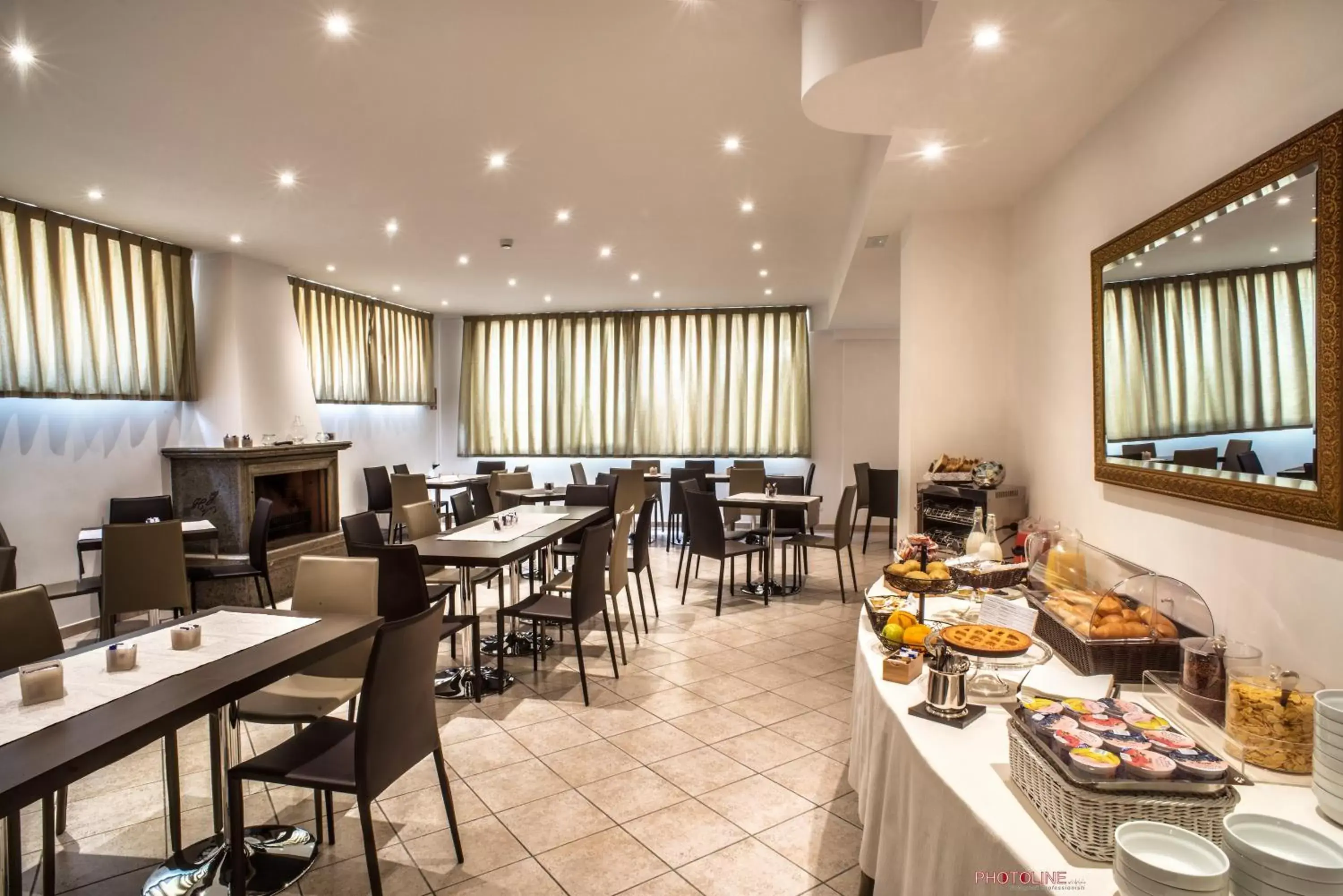 Lounge or bar, Restaurant/Places to Eat in Hotel Villa Giulia