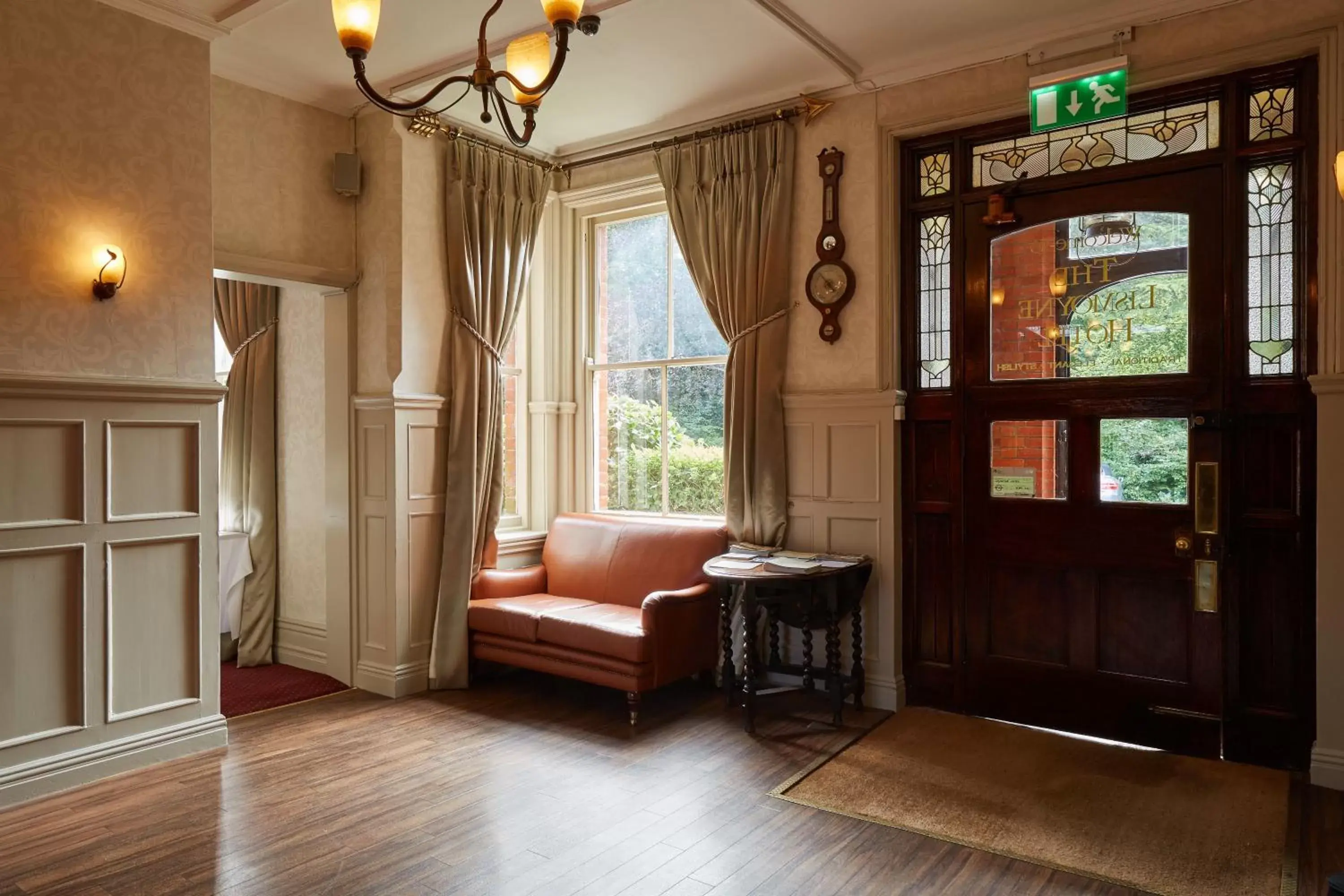 Lobby or reception, Seating Area in Lismoyne Hotel