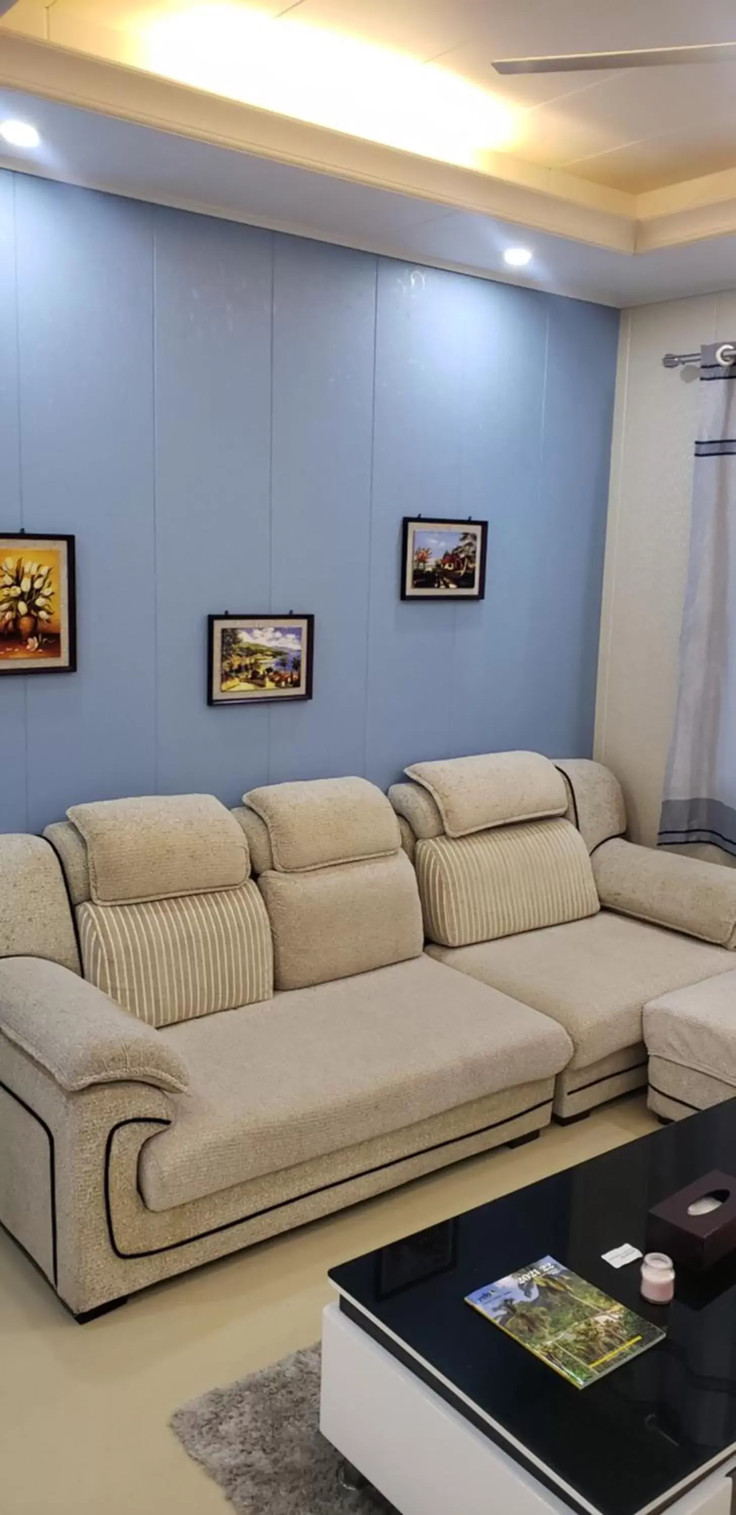 Suite with River View in Riverside Hotel Suite with River View in Riverside Hotel