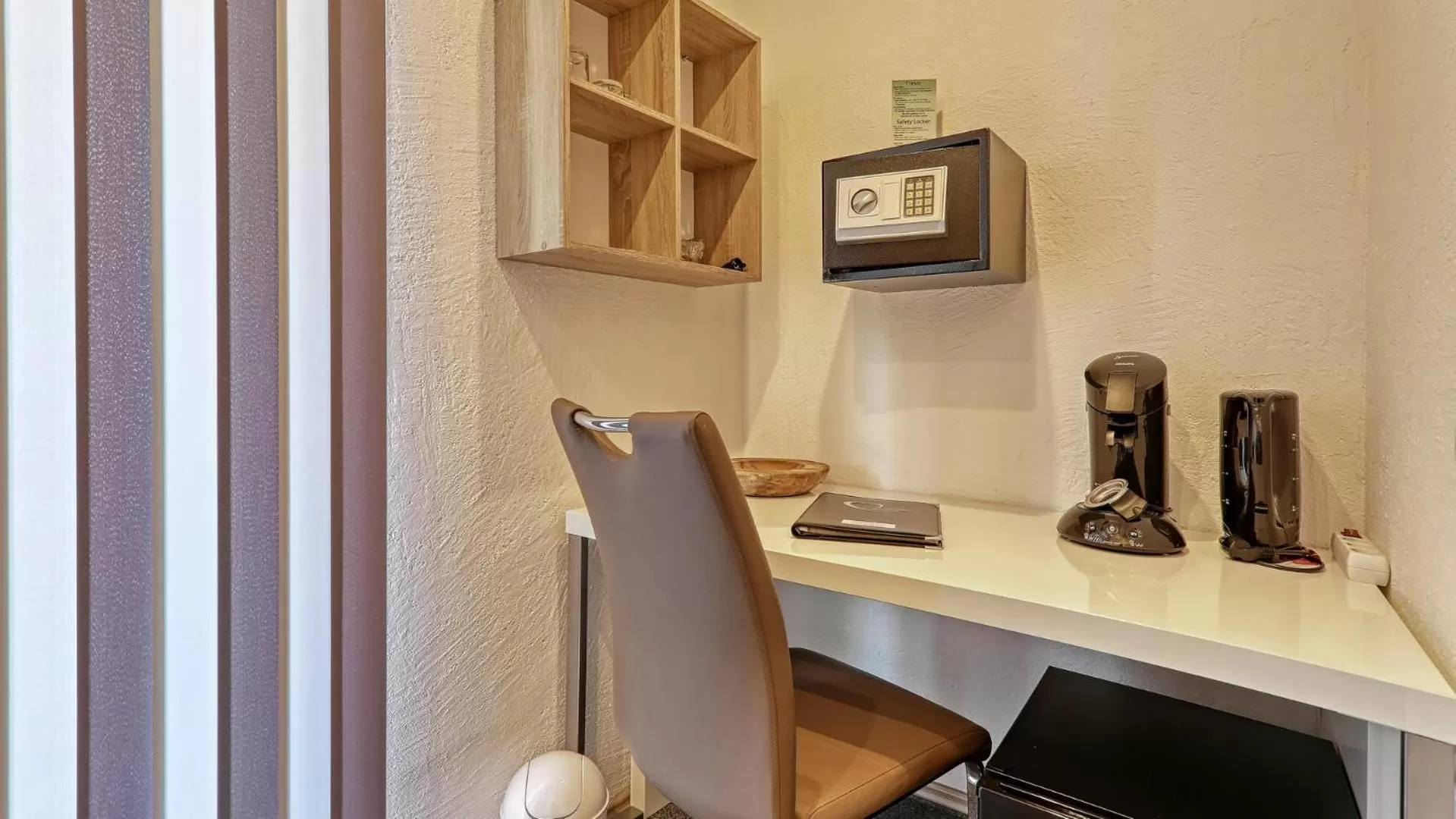 Seating area in Suit' & Frühstück Zum Latschen - Adults Only