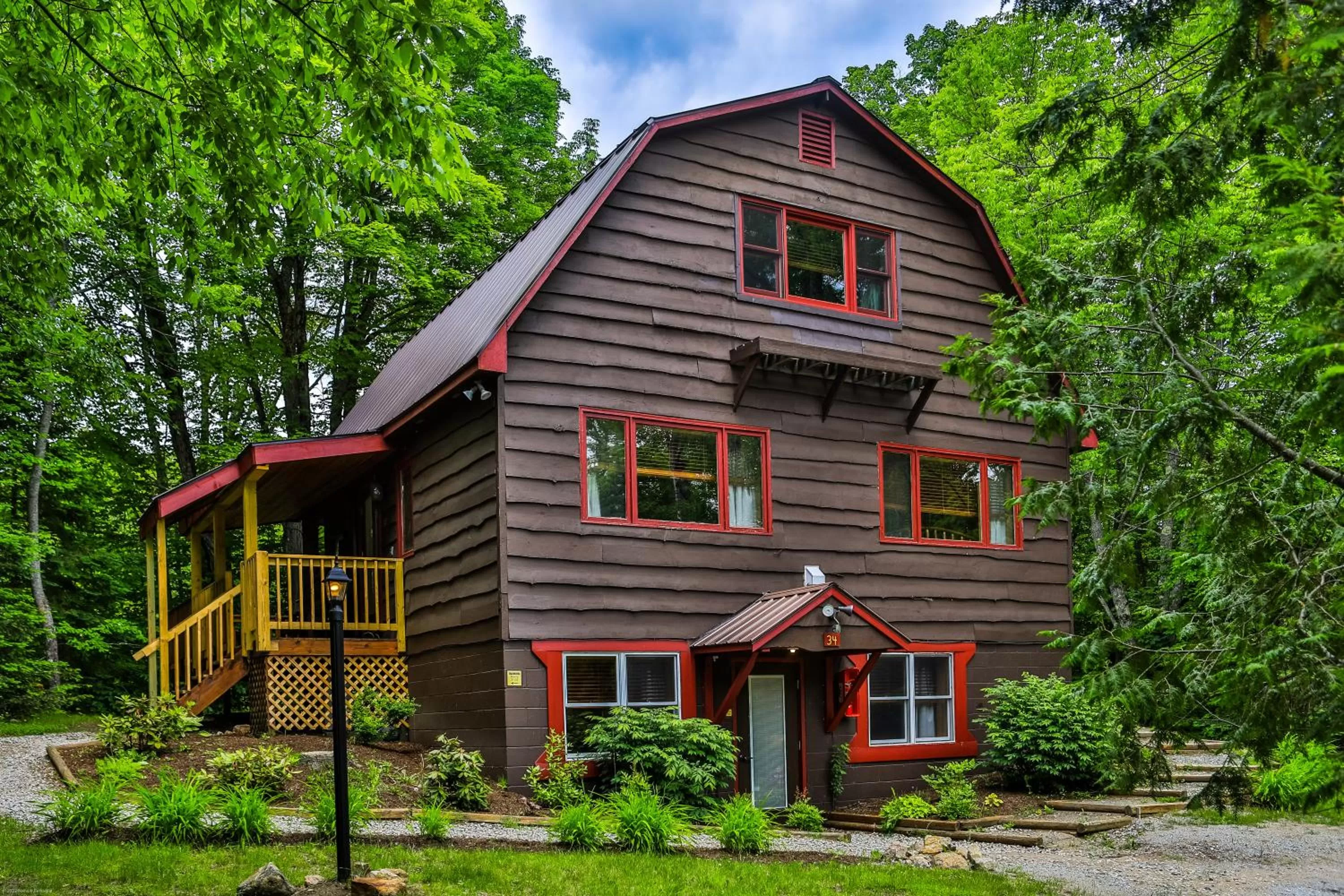 Property building in Garnet Hill Lodge
