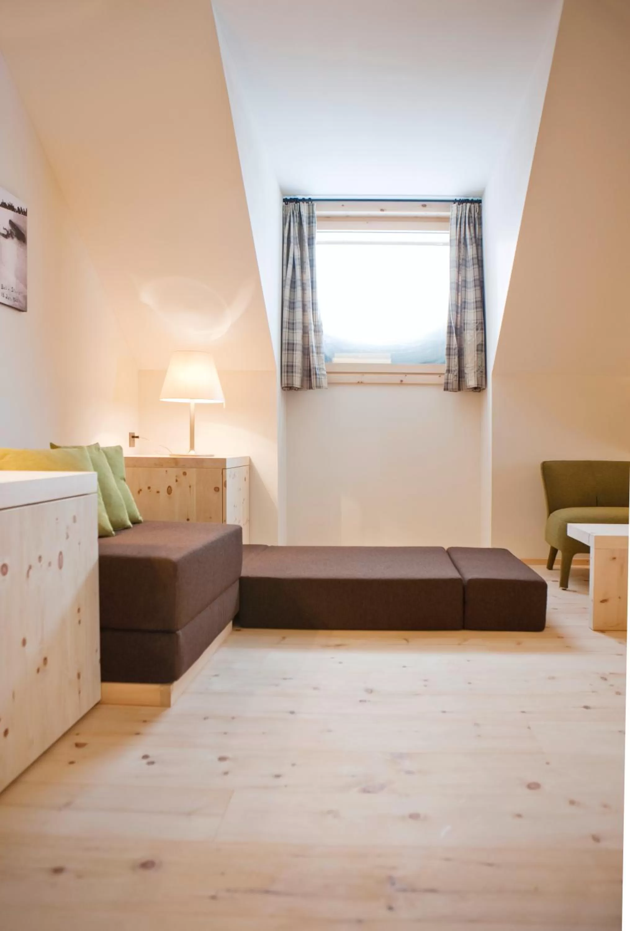 Bed in Romantik Hotel Muottas Muragl