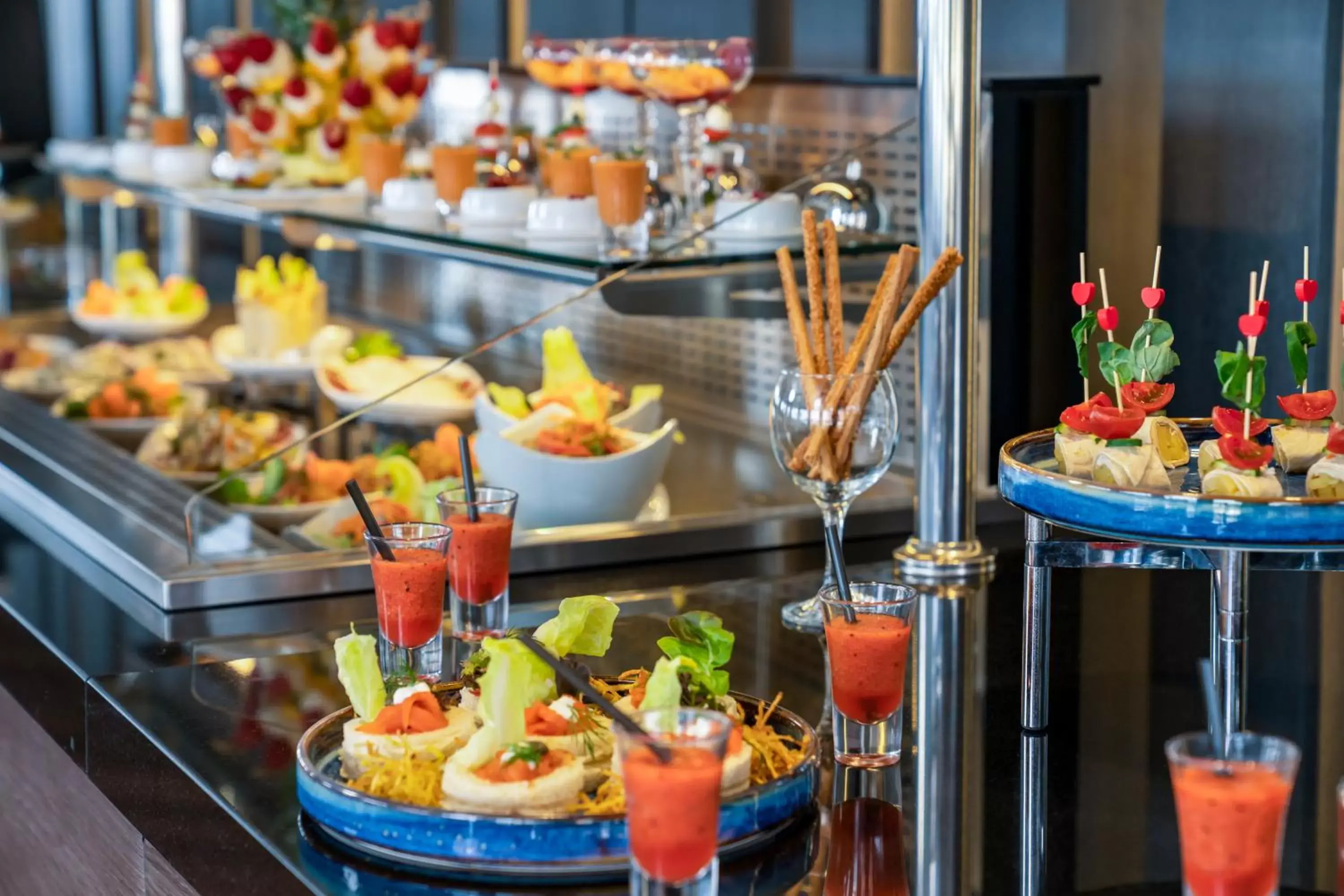 VIP, Food in Crowne Plaza - Istanbul Tuzla Viaport Marina, an IHG Hotel