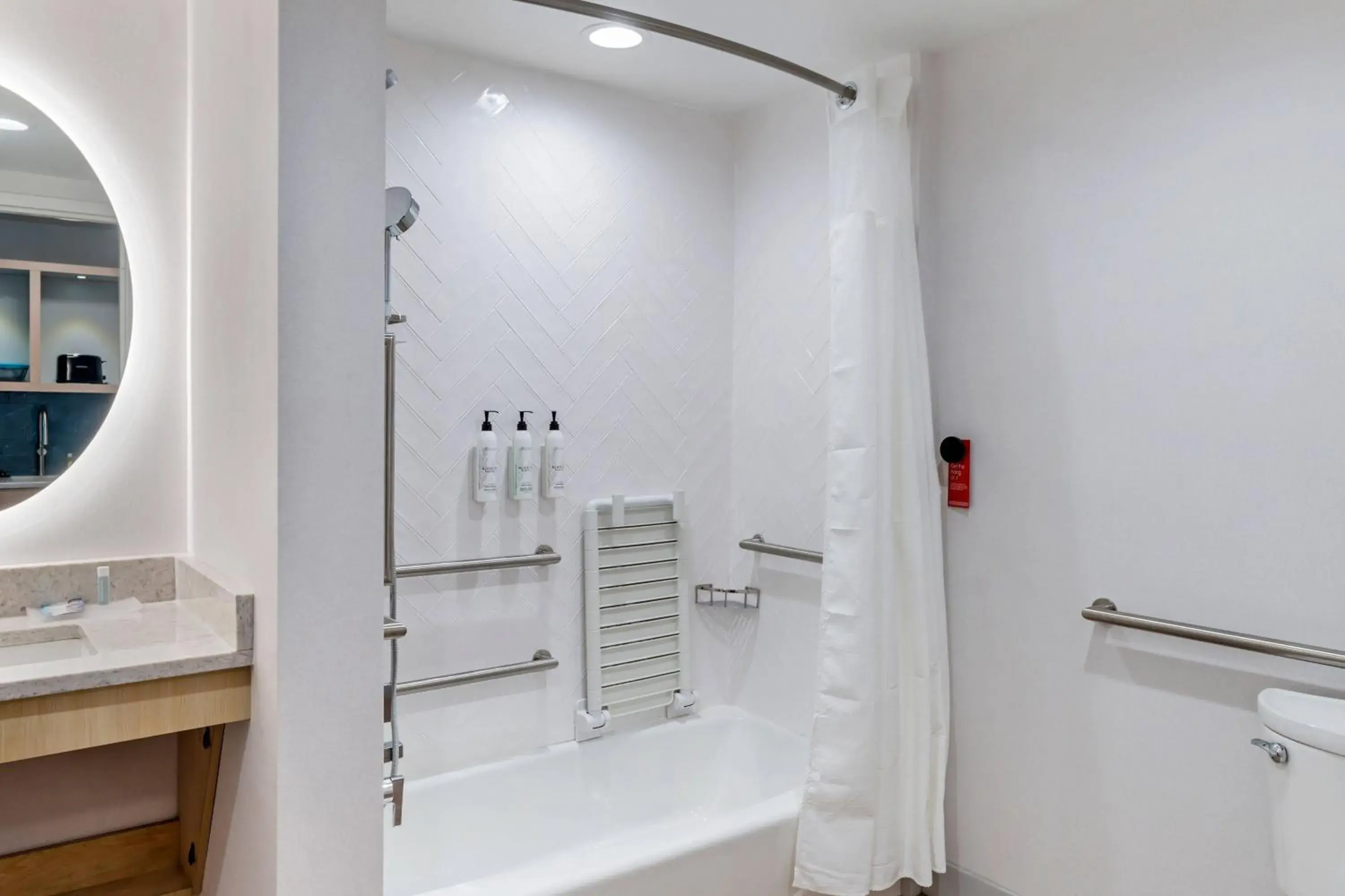 Bathroom in TownePlace Suites by Marriott Richmond Colonial Heights