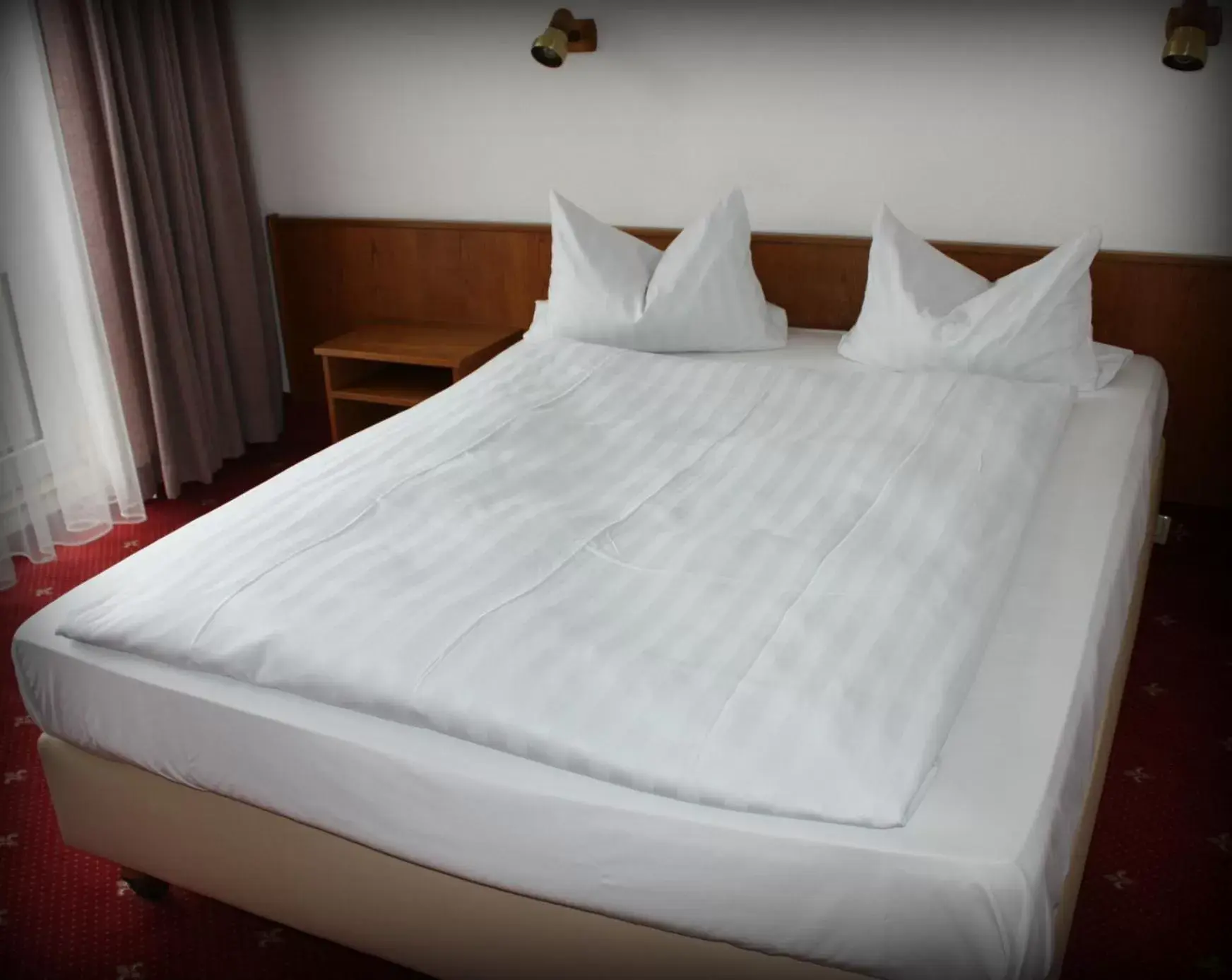 Bed in Hotel Alina