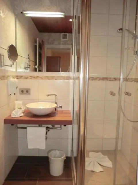 Bathroom in Hotel Altenberg