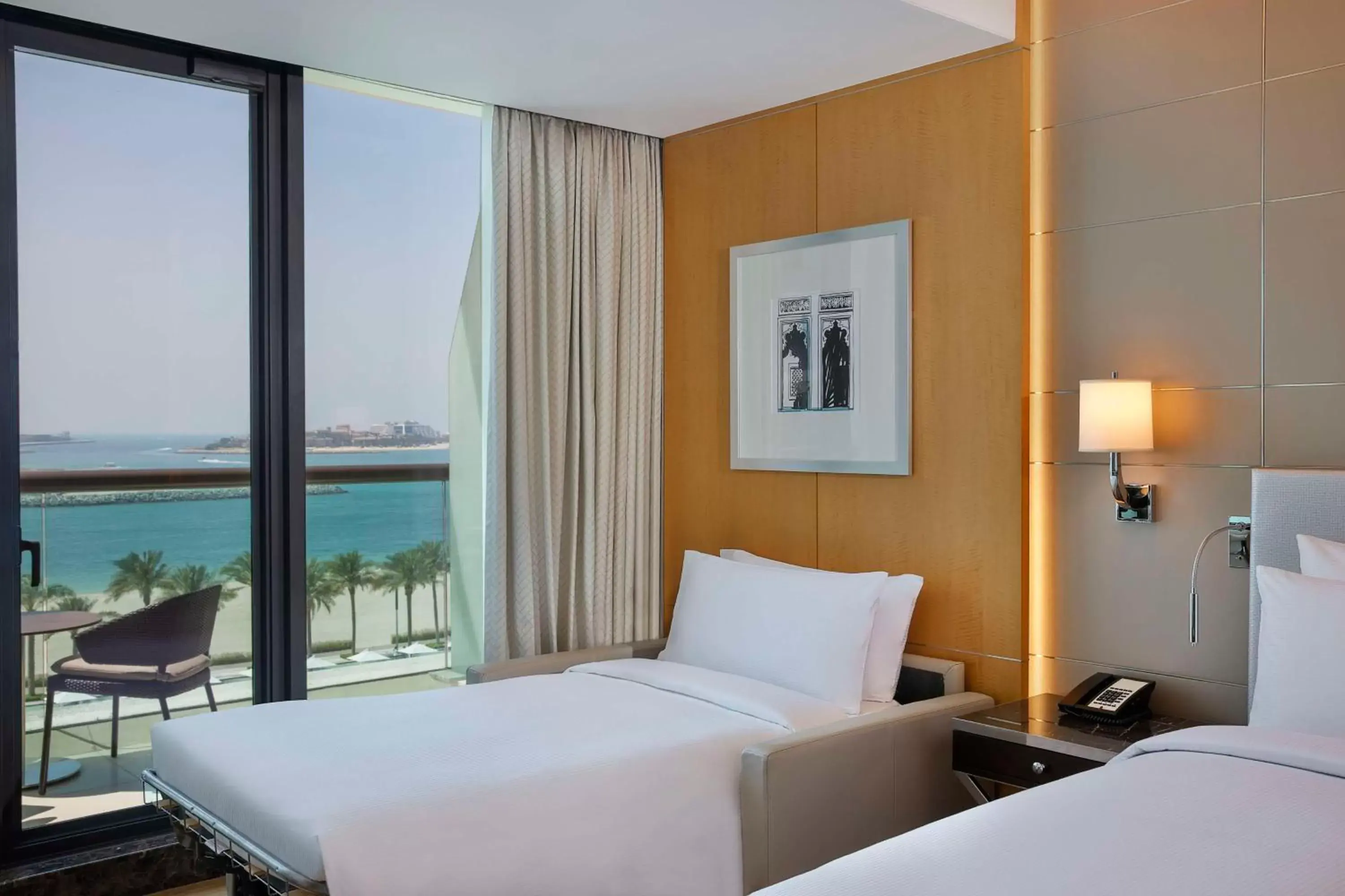 View (from property/room), Bed in Hilton Dubai Palm Jumeirah