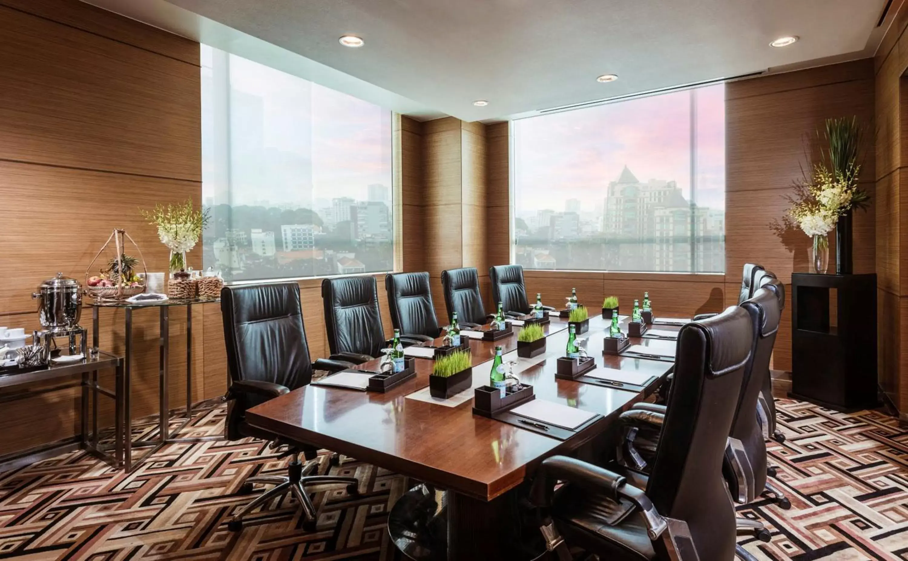 Meeting/conference room, Restaurant/Places to Eat in InterContinental Saigon, an IHG Hotel