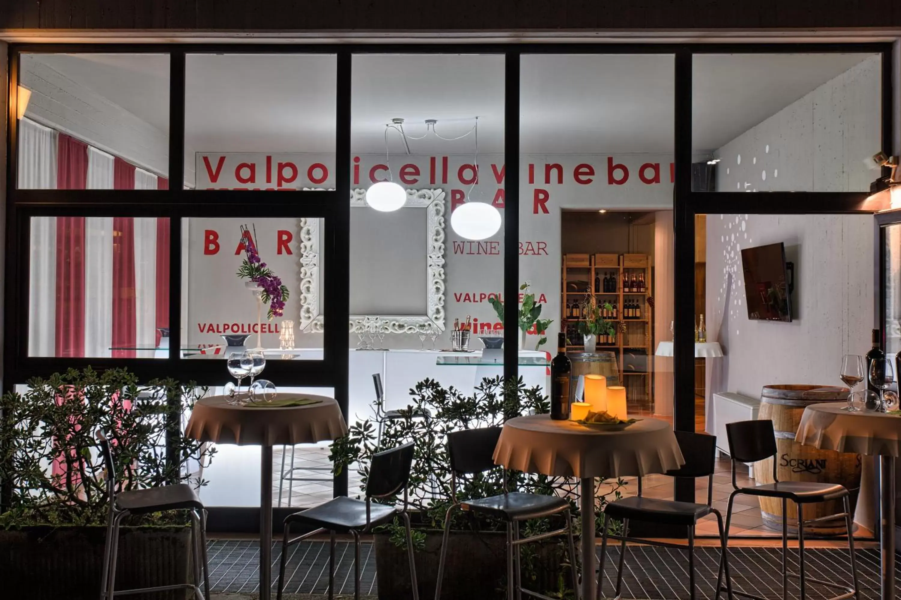 Property building, Restaurant/Places to Eat in Hotel Valpolicella International