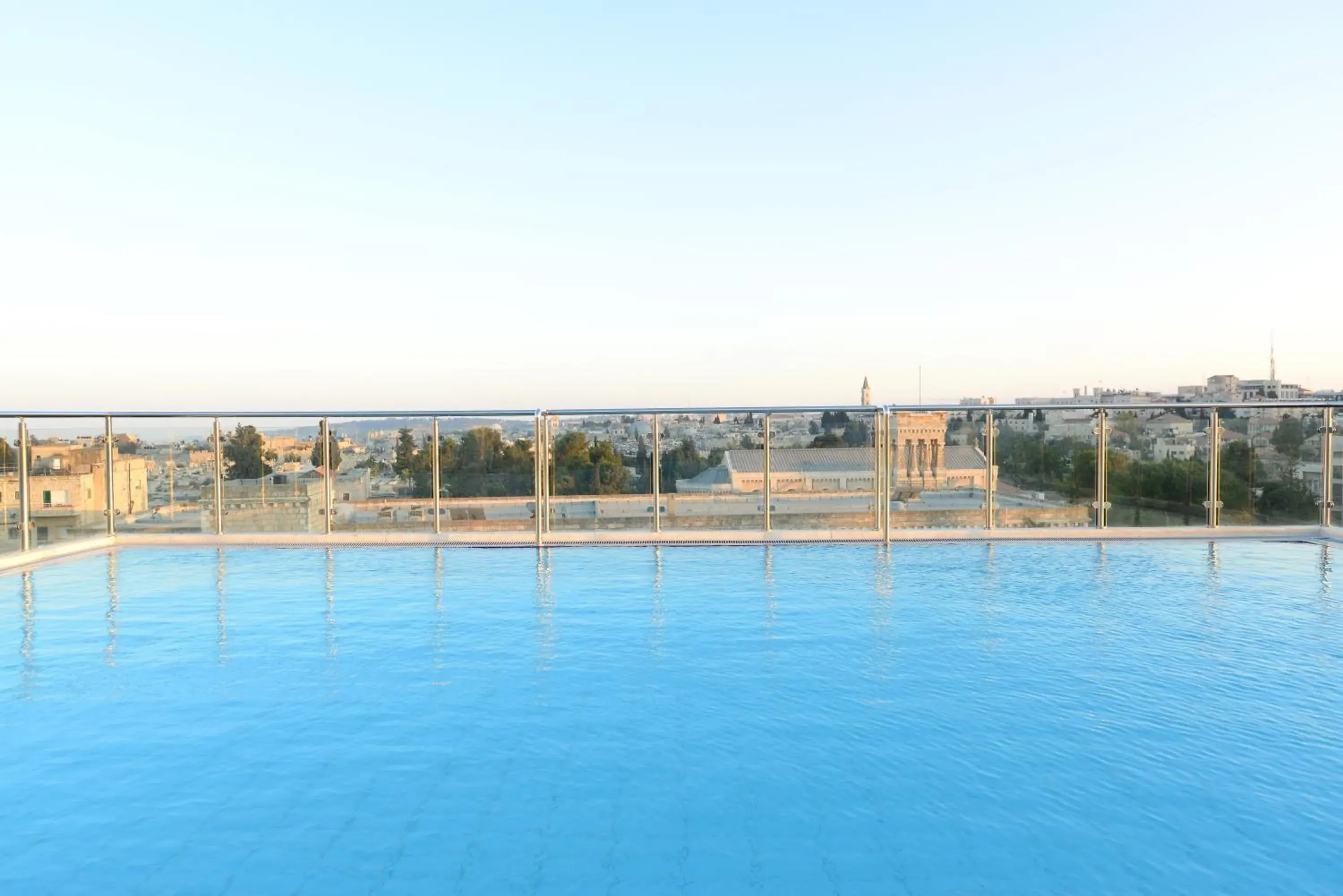 Swimming Pool in St. George Hotel