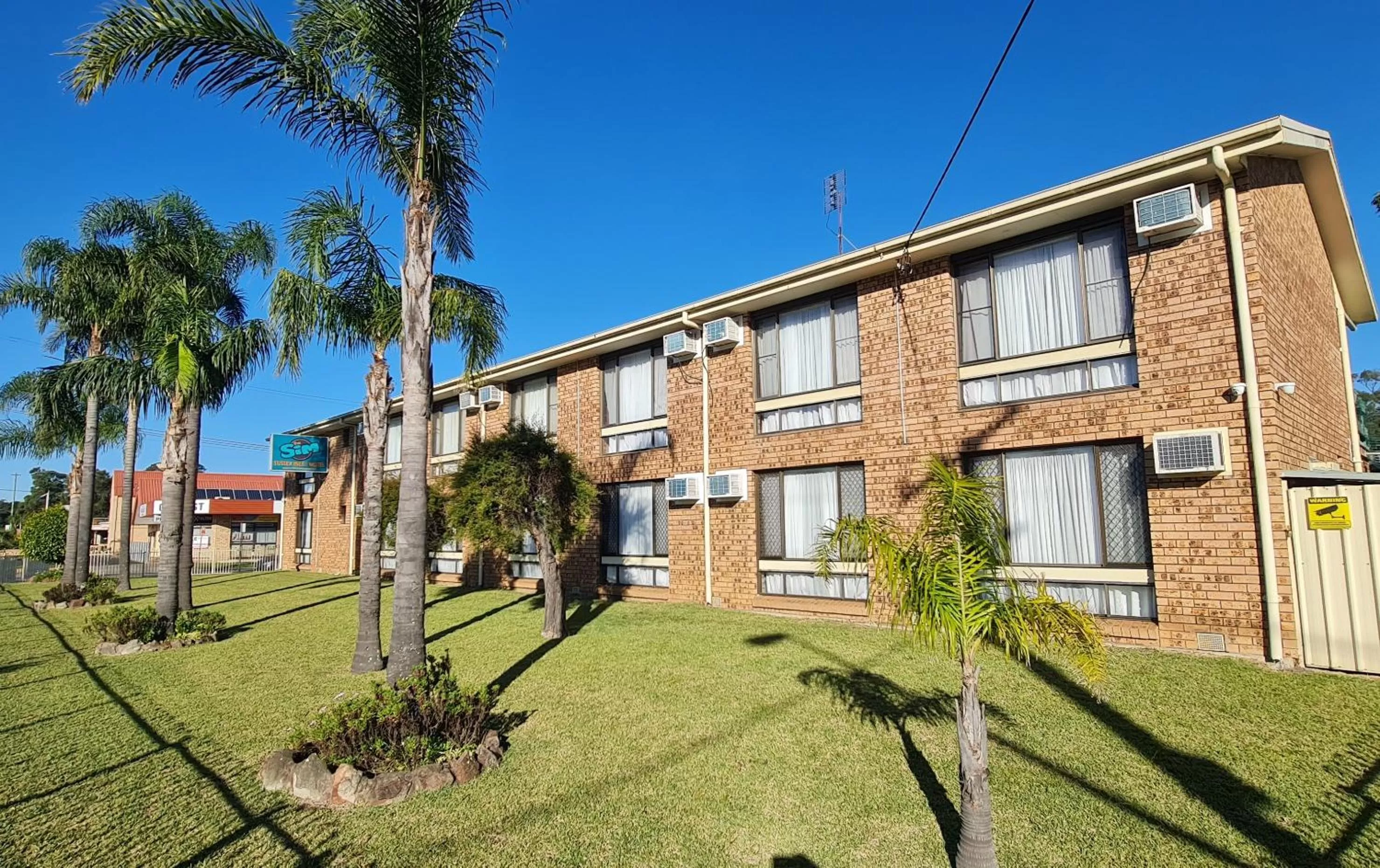 Property building in The SIM - Sussex Inlet Motel