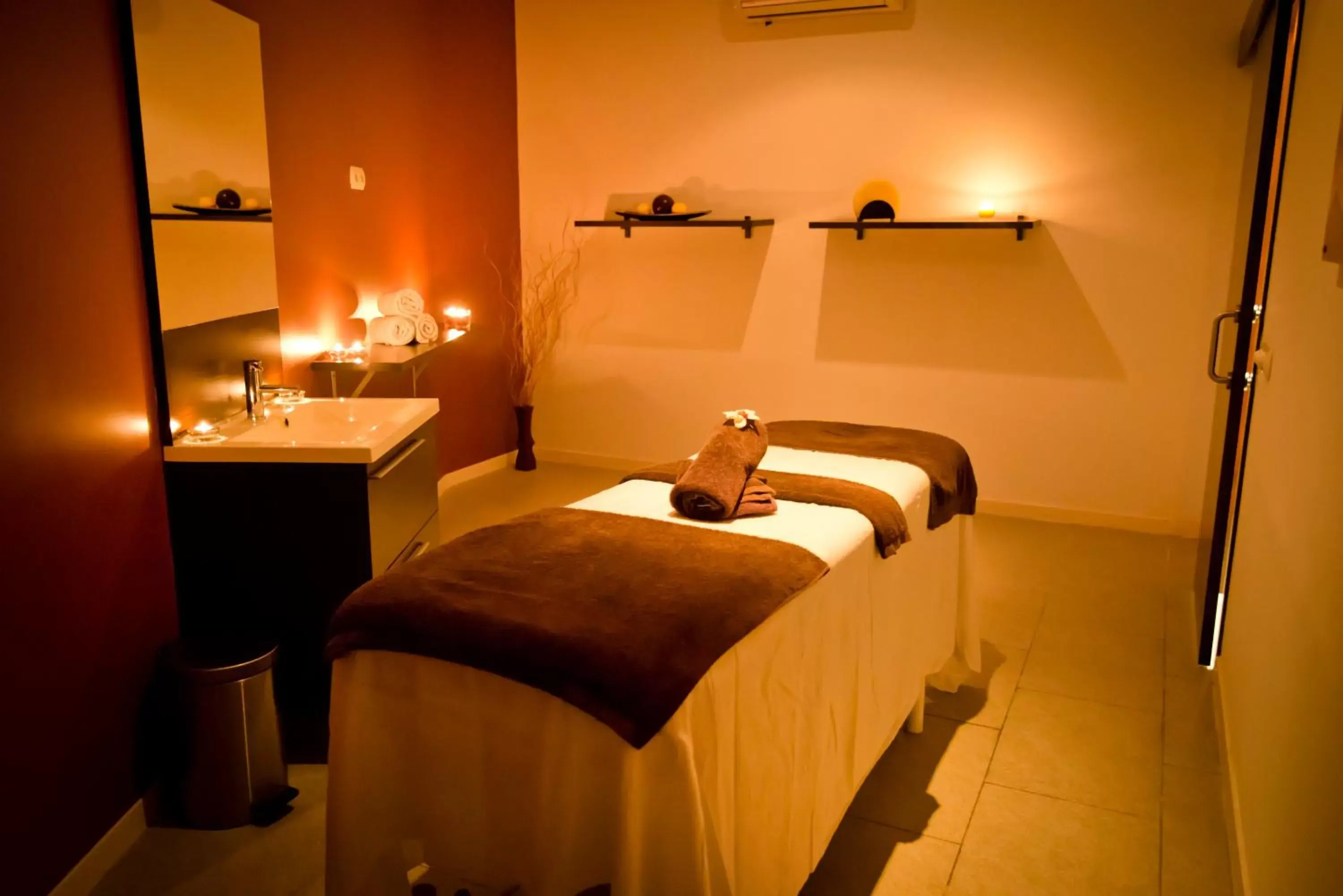 Massage, Bed in Bahía Almuñecar