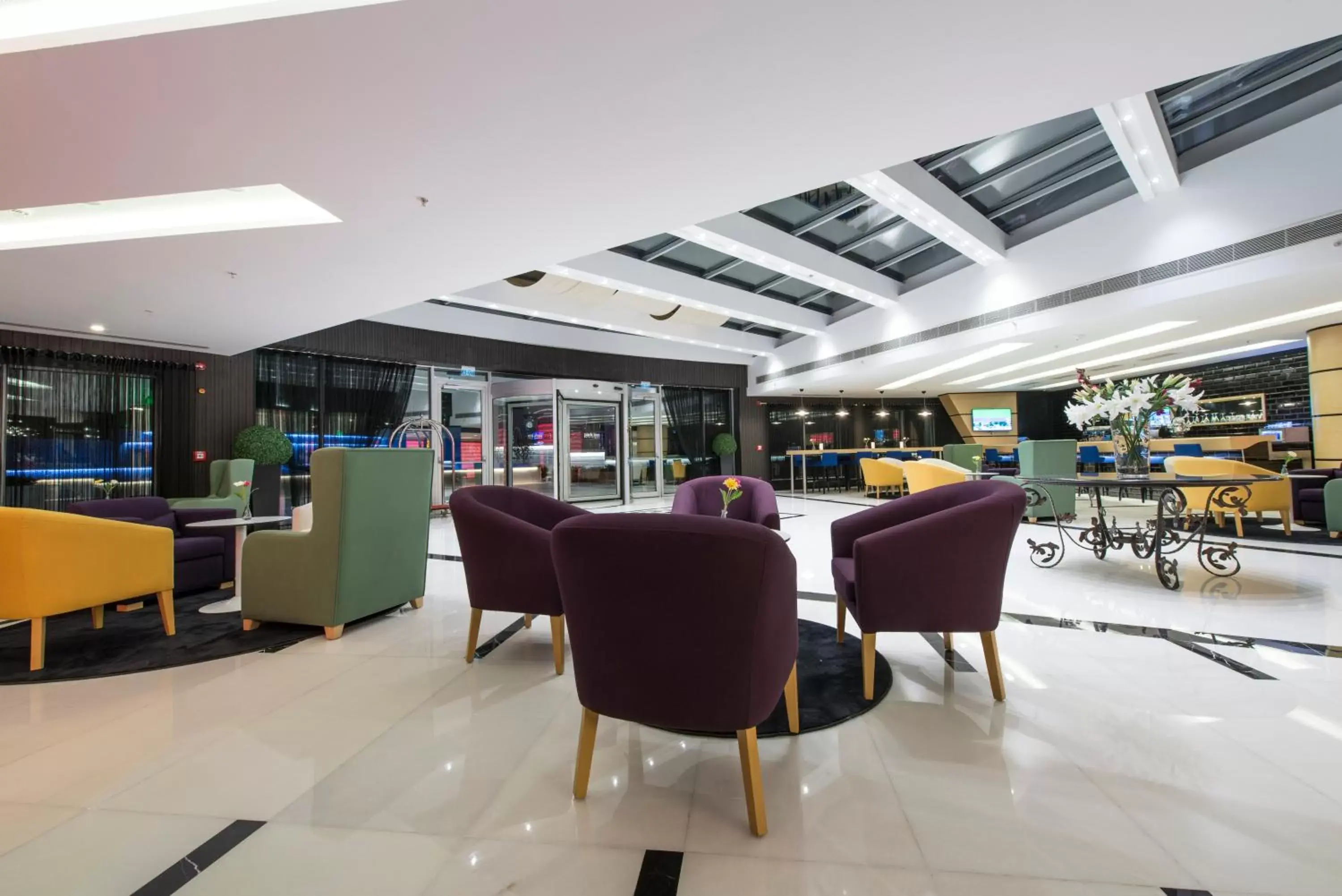 Lobby or reception, Lounge/Bar in Park Inn by Radisson Ankara Cankaya