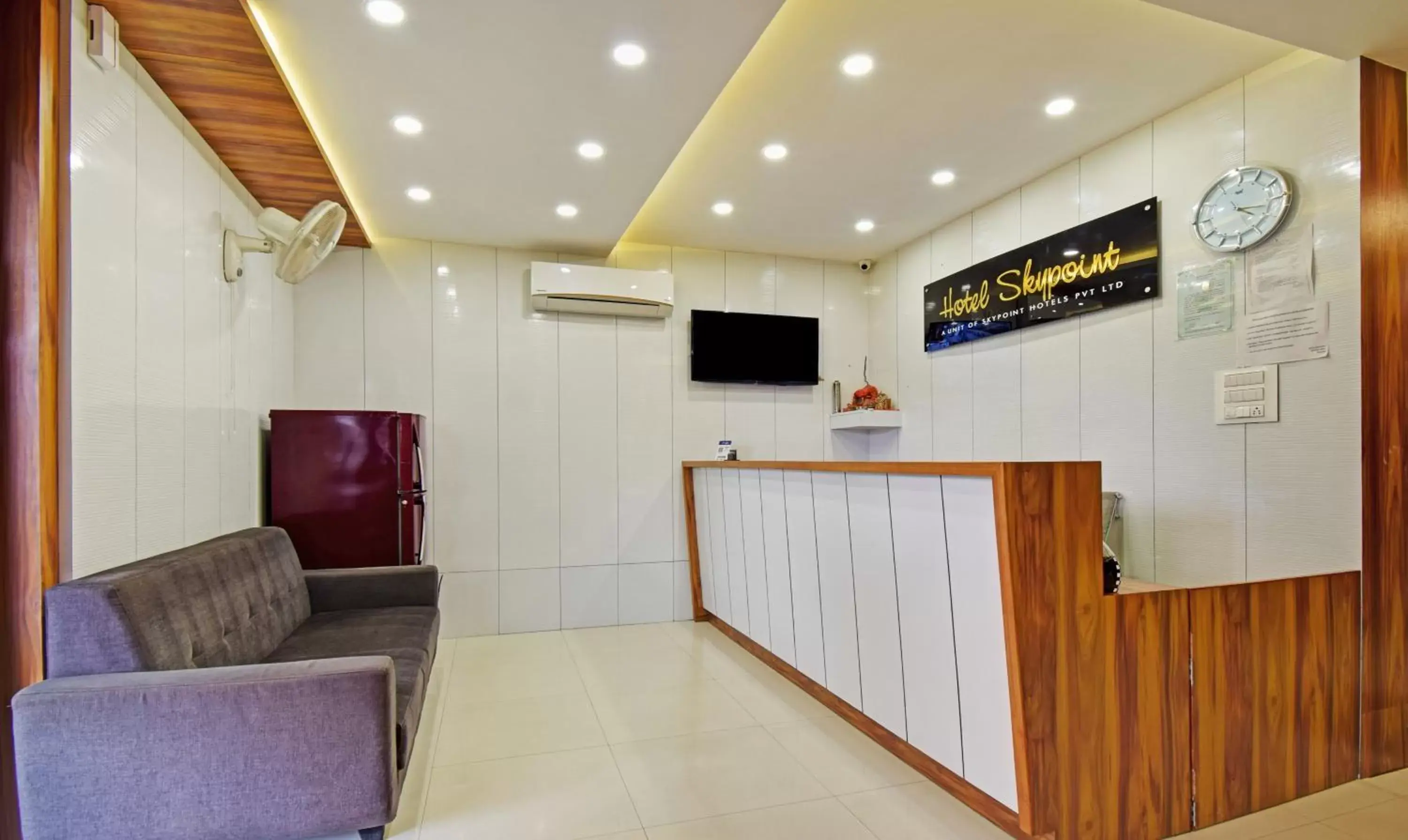 Lobby or reception in Treebo Sky Point Lobby or reception in Treebo Sky Point