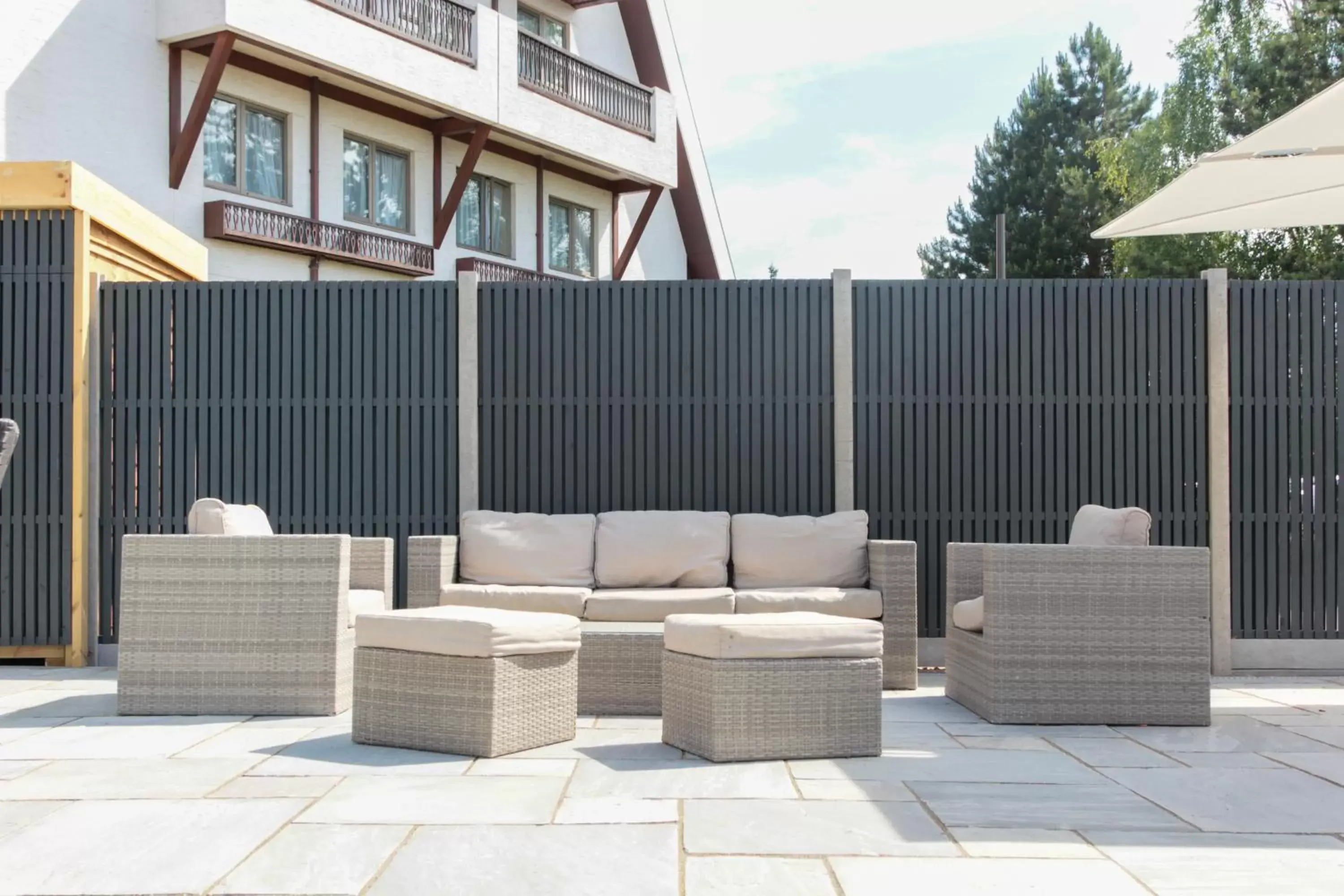 Balcony/Terrace in Coppid Beech