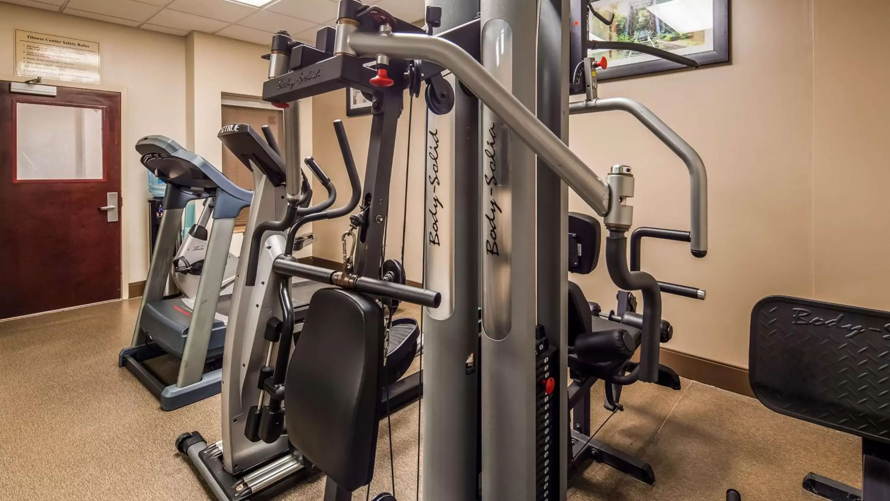 Fitness centre/facilities, Fitness Center/Facilities in Riverview Inn & Suites