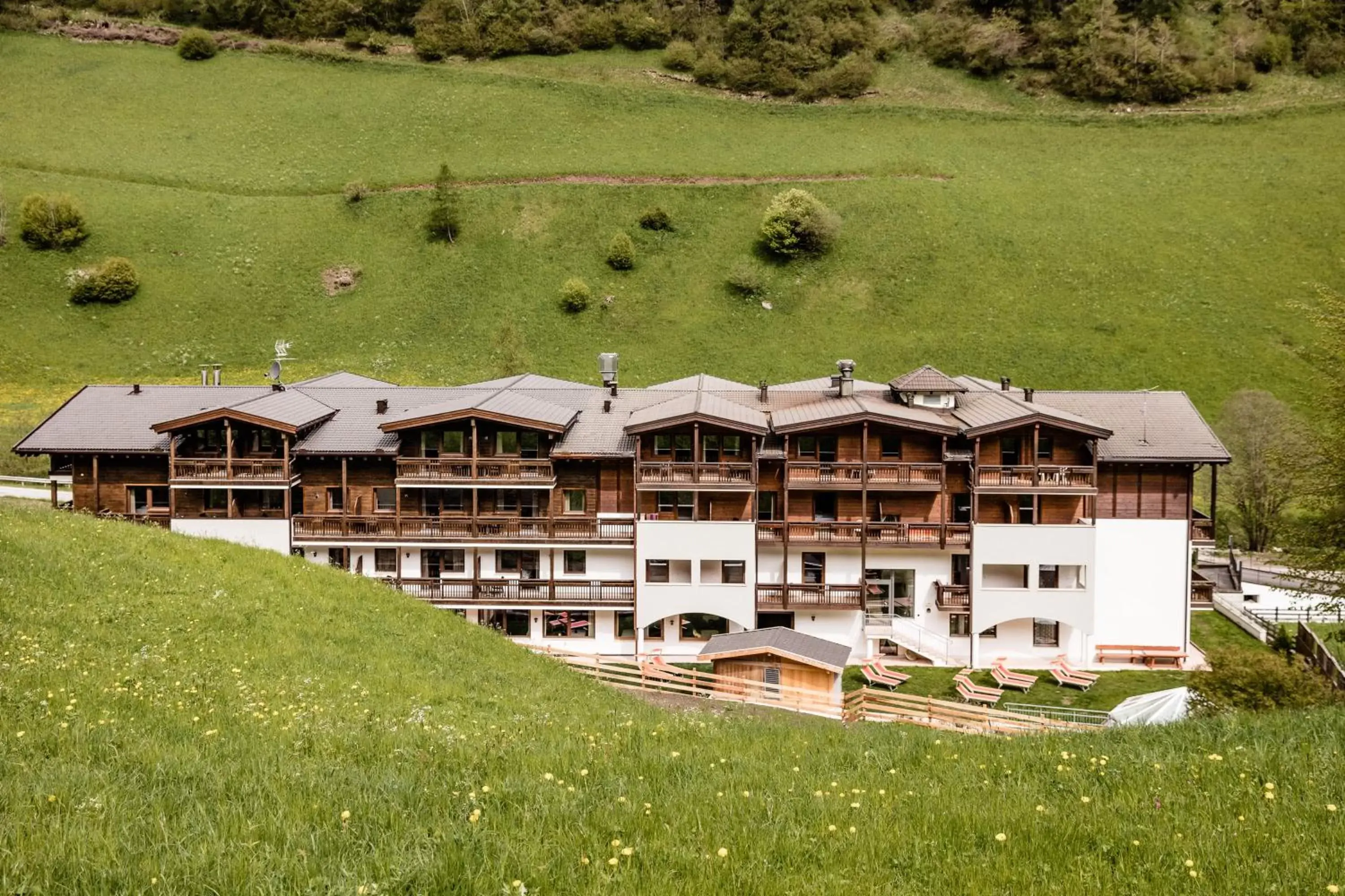 Facade/entrance, Garden in Hotel Almina