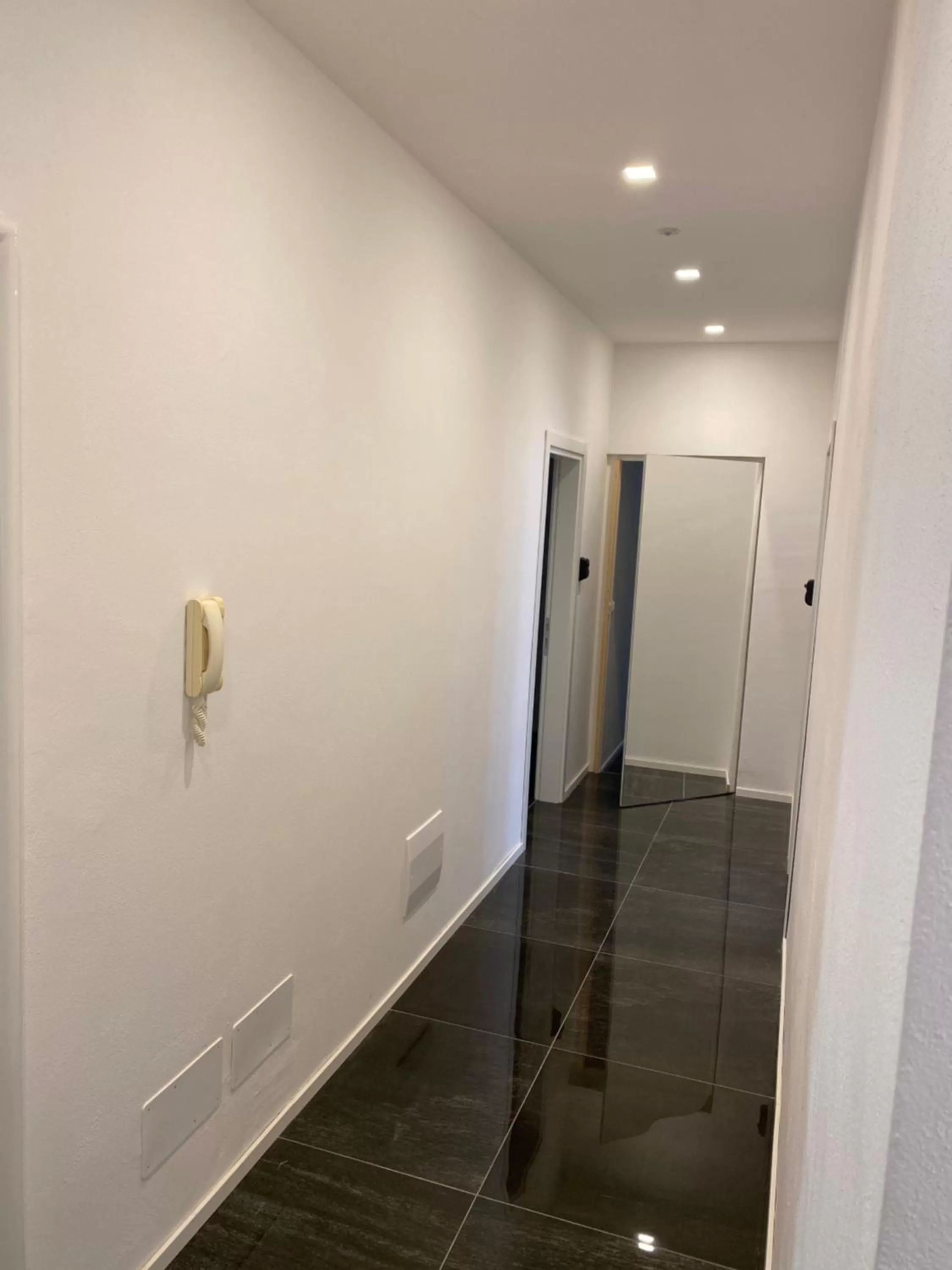 Bathroom in Hall inn B&B in Chiostro