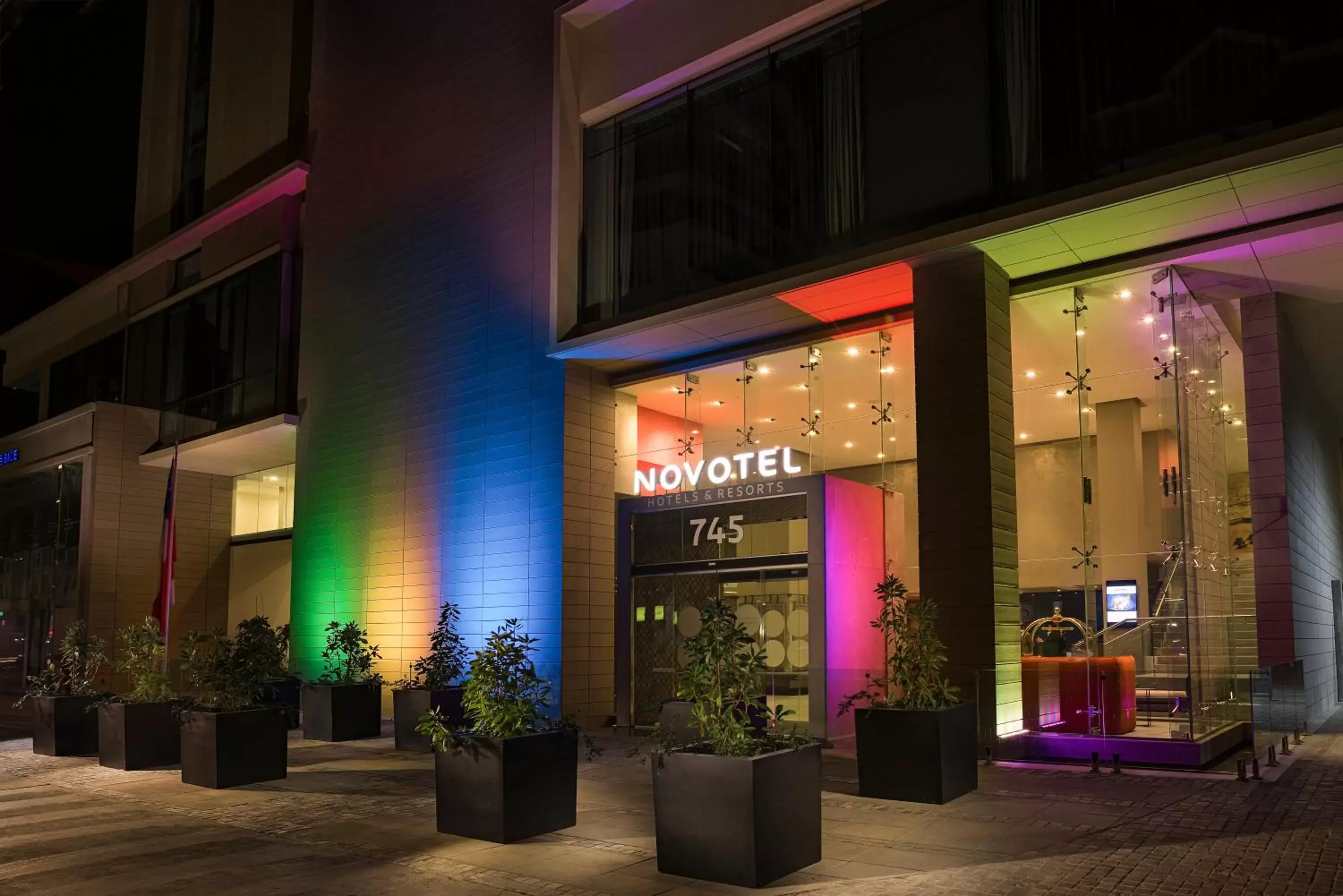 Facade/entrance in Novotel Vina del Mar