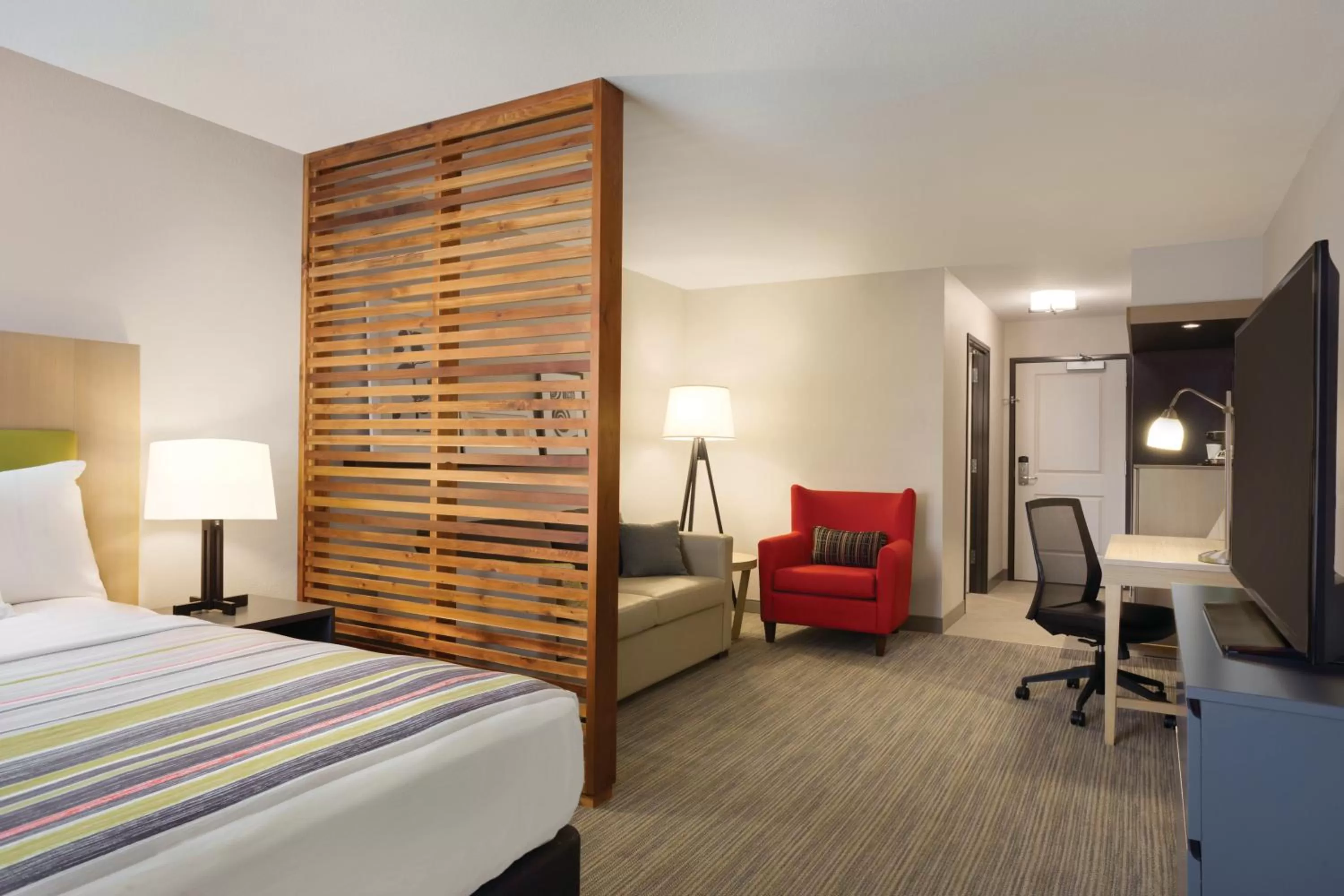 Studio King Suite - Non-Smoking in Country Inn & Suites by Radisson, Lawrence, KS