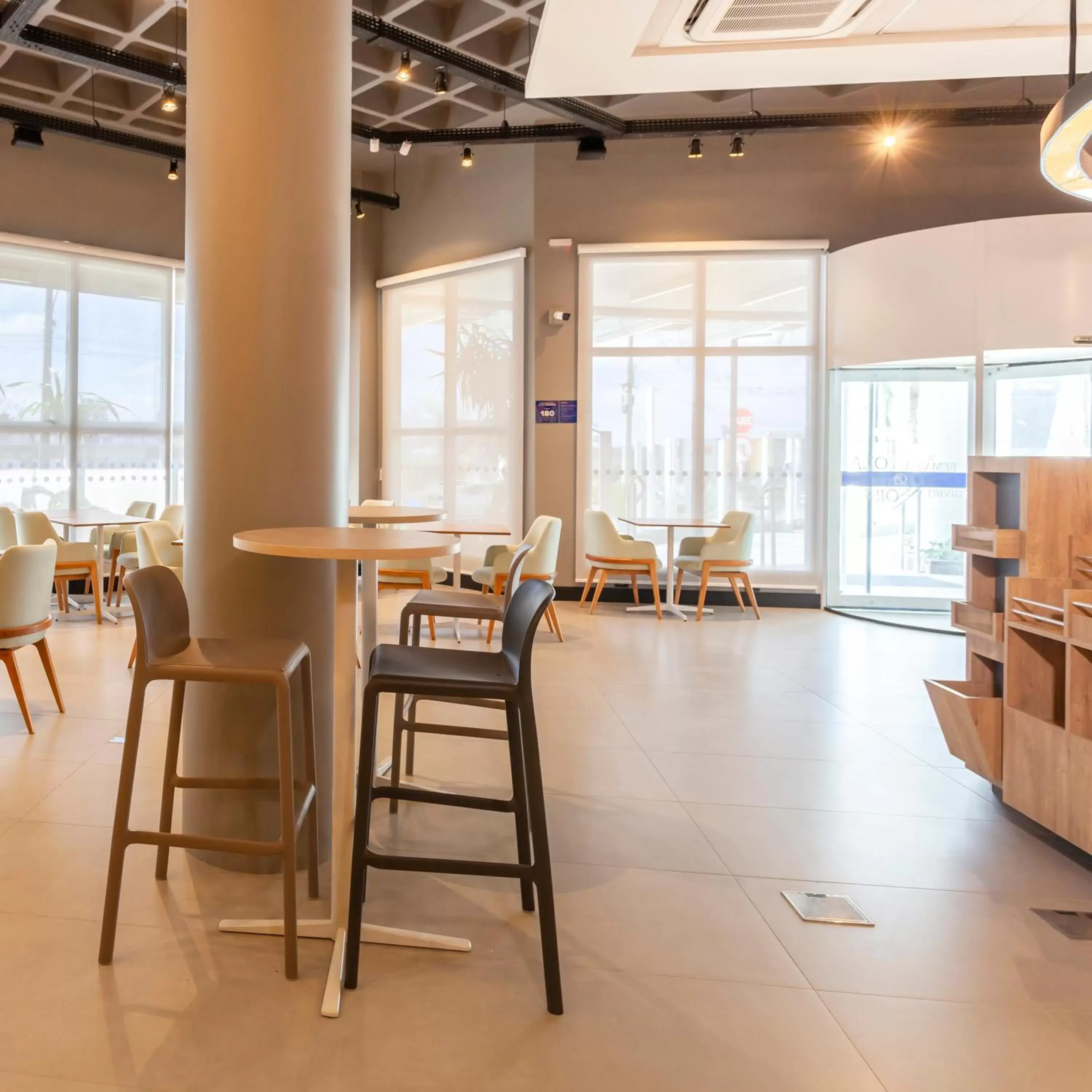 Breakfast, Restaurant/Places to Eat in Tru By Hilton Criciúma