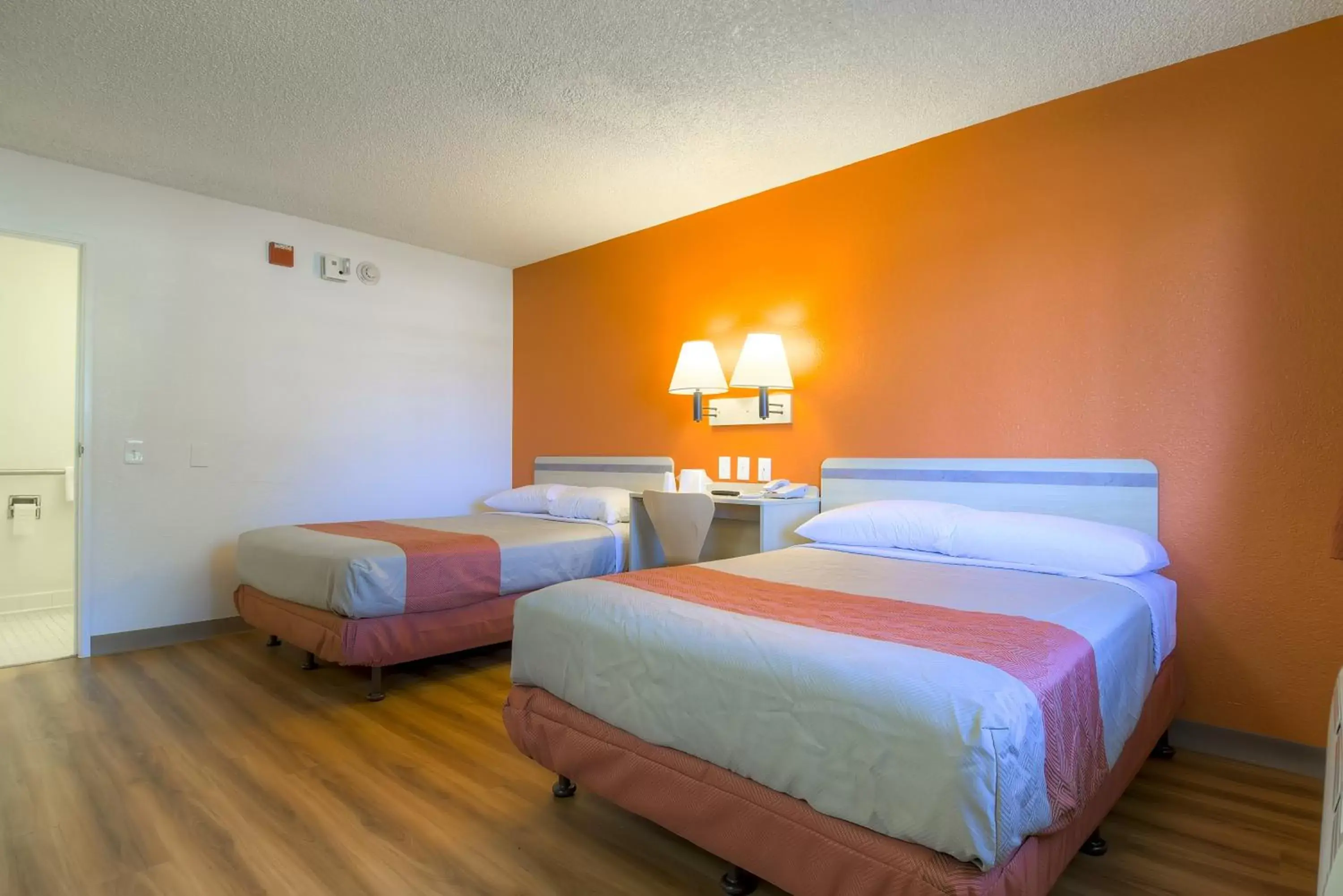 Bed in Motel 6-Rancho Mirage, CA - Palm Springs