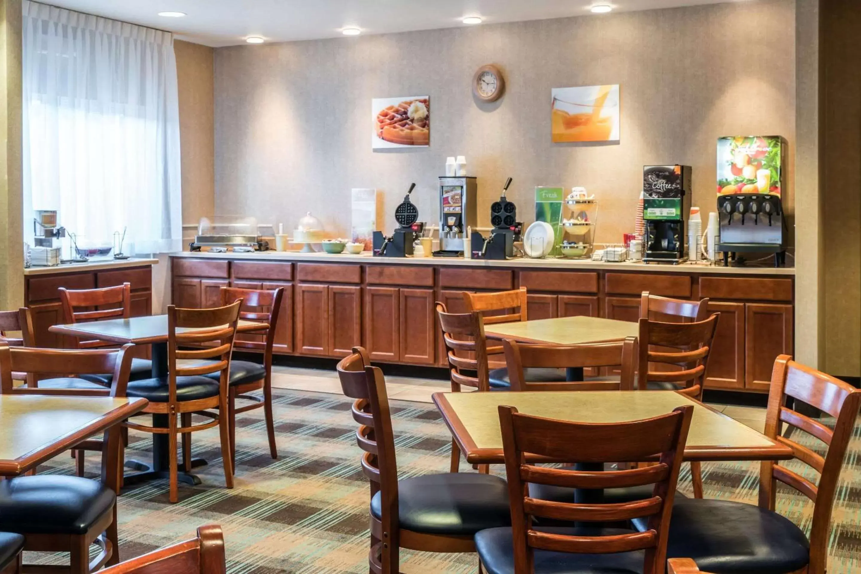 Food and drinks, Restaurant/Places to Eat in Quality Inn & Suites Sequim at Olympic National Park