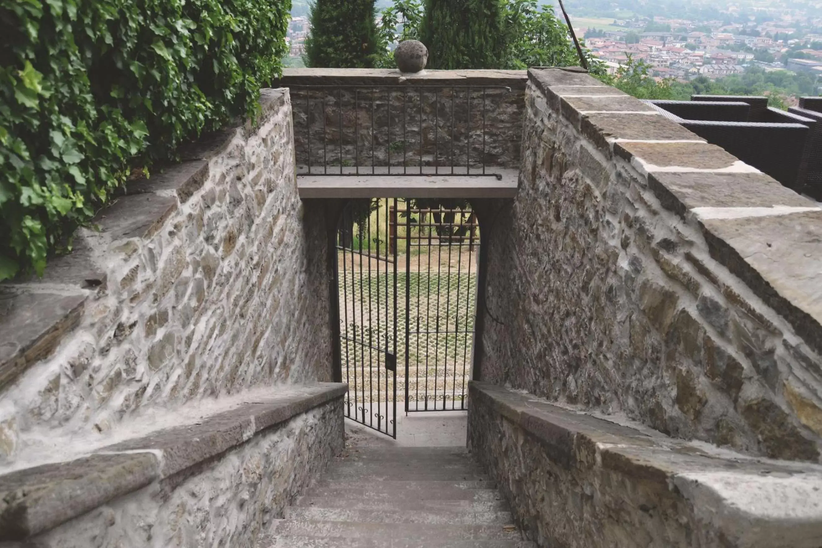 Garden in B&B Dimora Delle Donnole Bergamo Alta