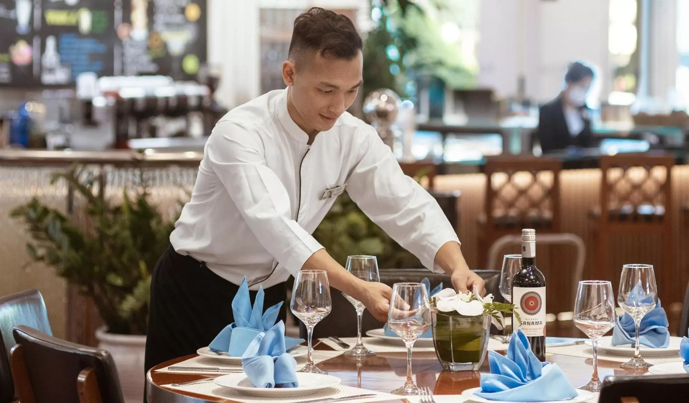 Restaurant/places to eat in Fortuna Hotel Hanoi Restaurant/places to eat in Fortuna Hotel Hanoi