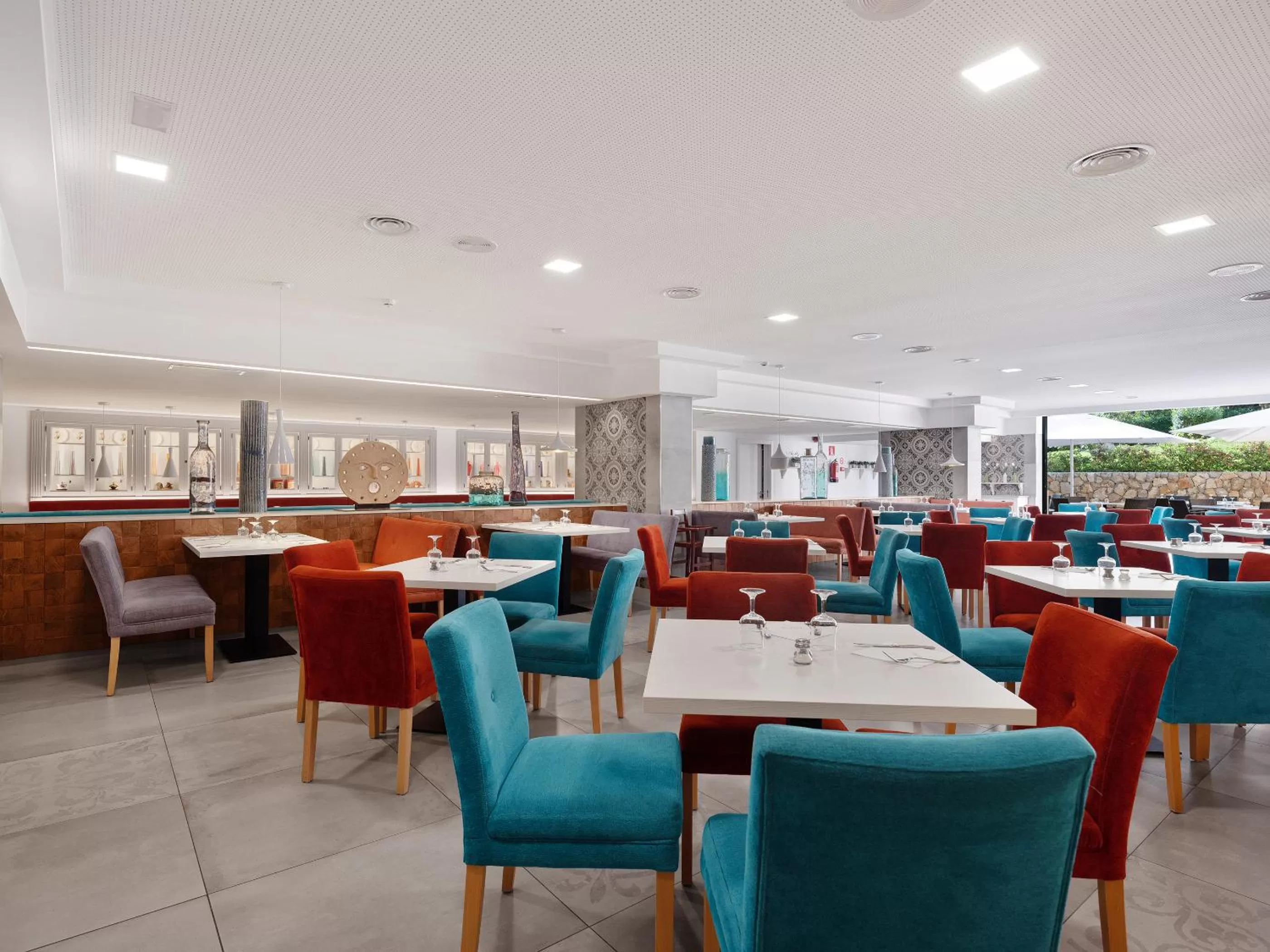 Restaurant/places to eat in Aparthotel Aquasol