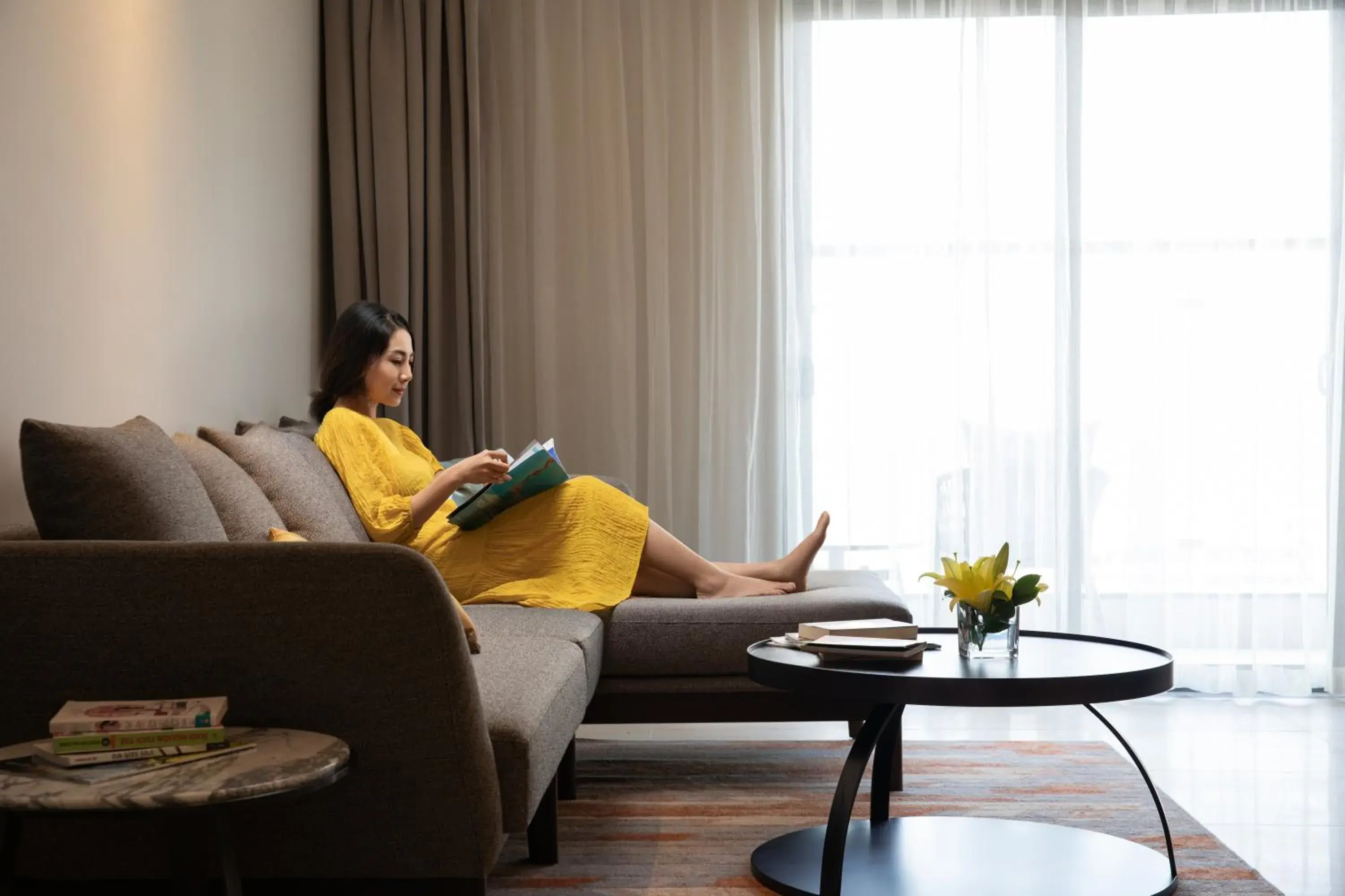 Living room, Seating Area in Oakwood Residence Hanoi