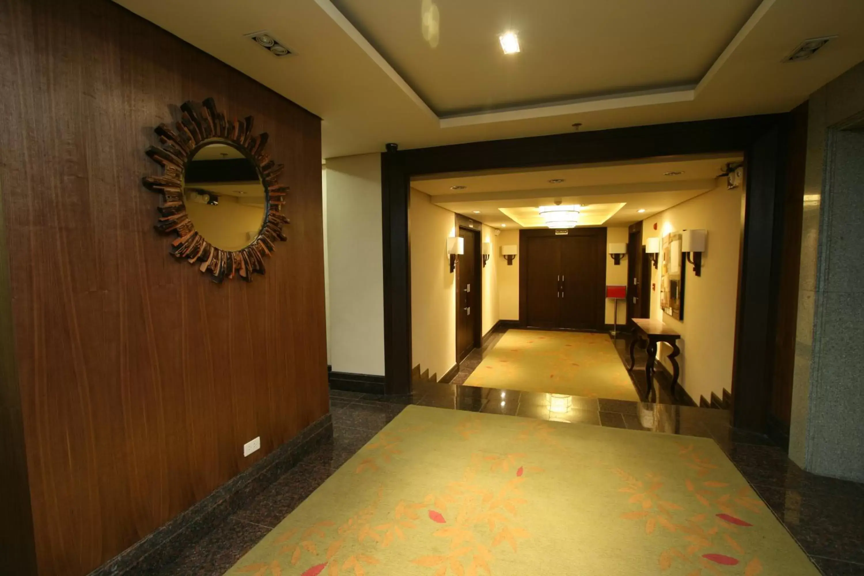 Decorative detail, Lobby/Reception in Crown Regency Hotel Makati