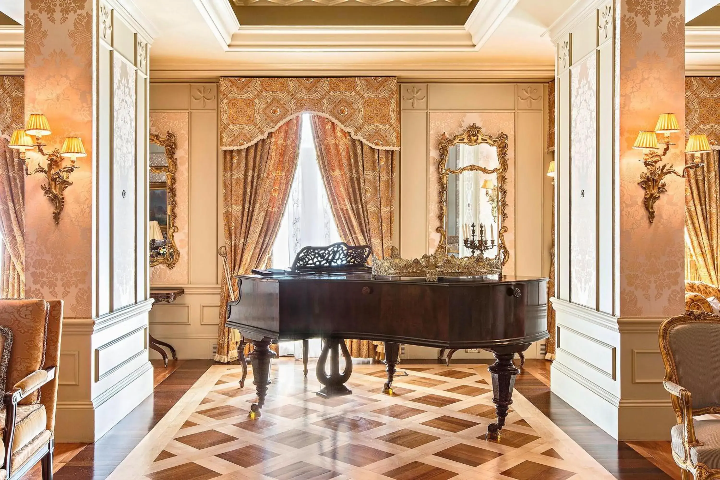 Photo of the whole room in Hotel Grande Bretagne, a Luxury Collection Hotel, Athens