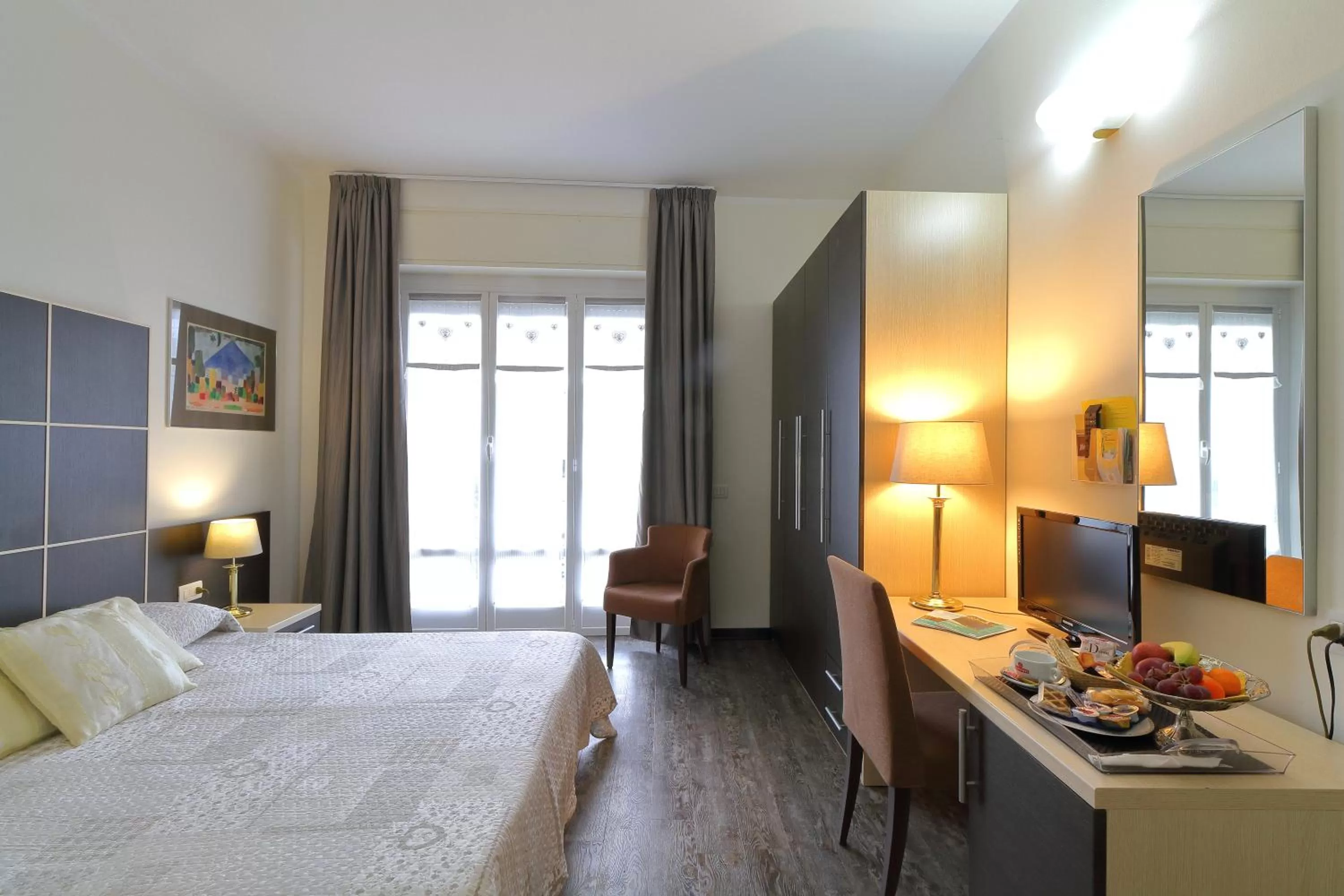 Photo of the whole room, Bed in Hotel Ferrari