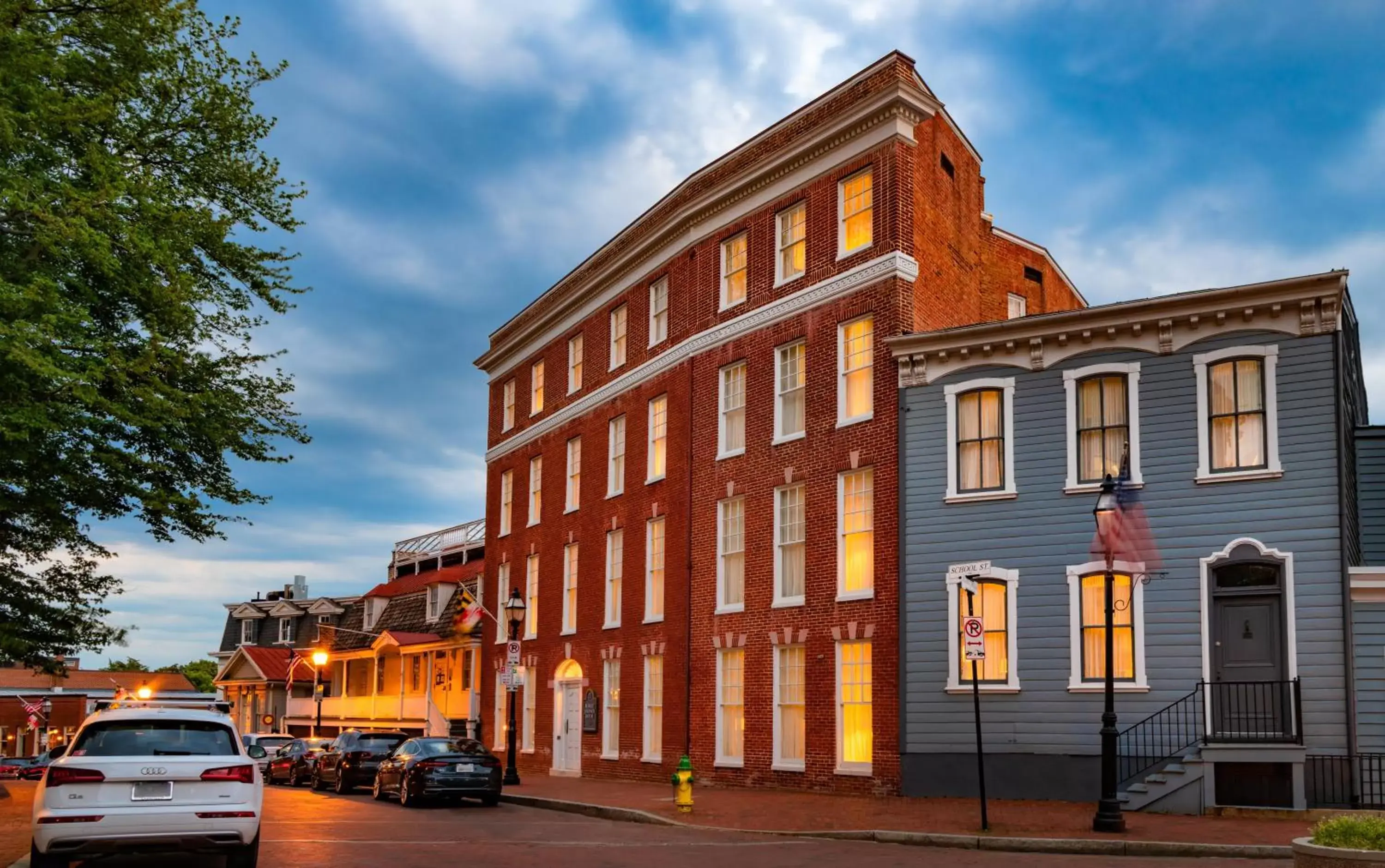 Property building in Historic Inns of Annapolis